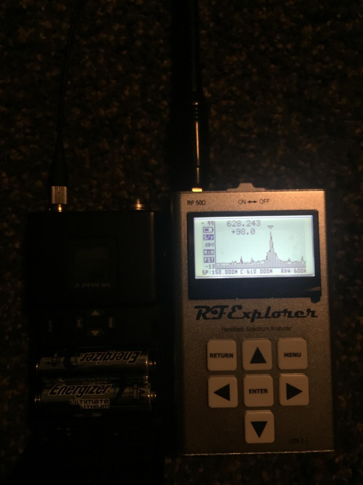 Digital Handheld Spectrum Analyzer model WSUB1G 240 - 960 MHz customer photo 2