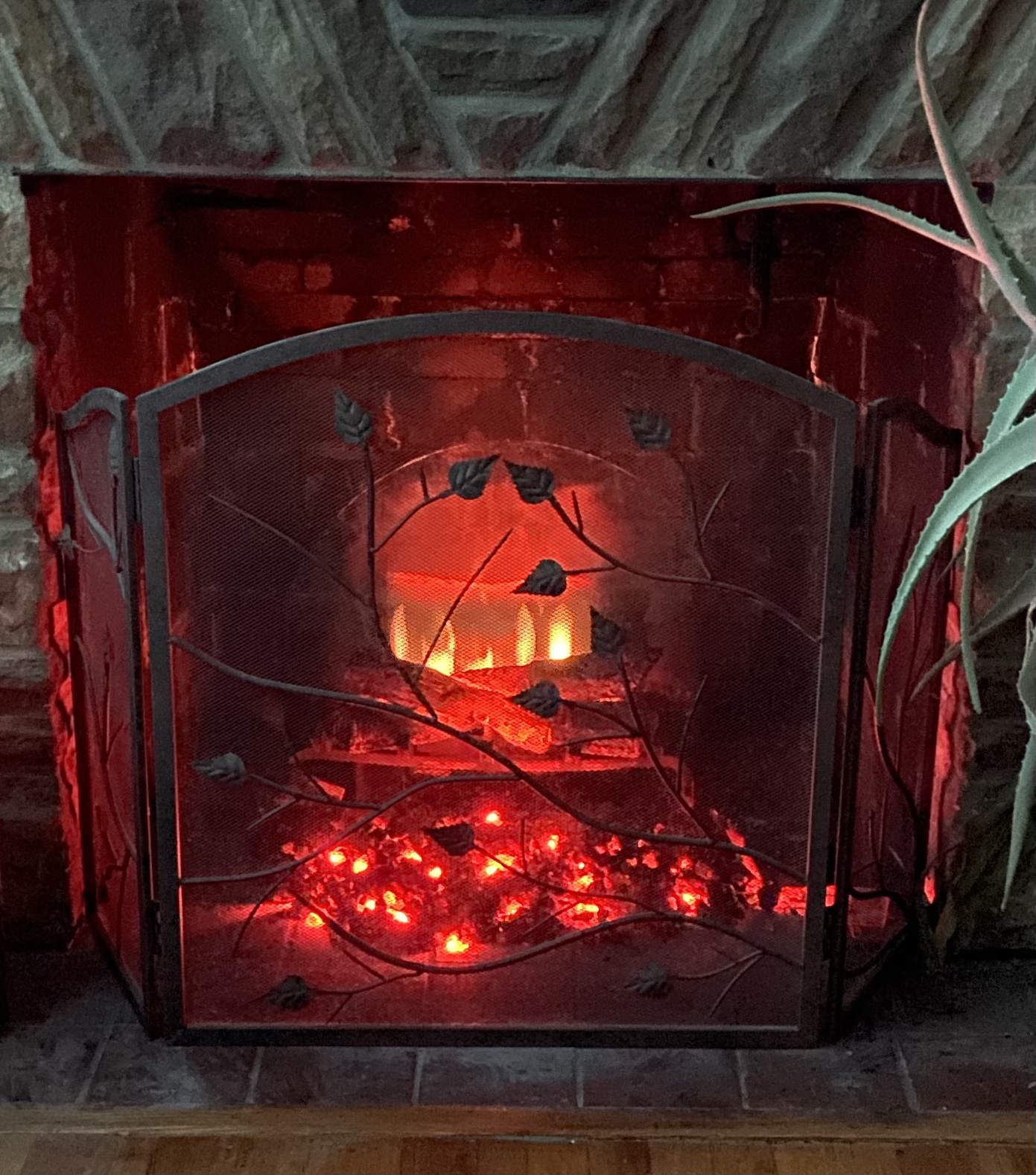 Dimplex Revillusion Electric Fireplace Log Insert - 20 Inch Faux Wooden Logs, Plug in Electric Heater; Remote Control Included - Supplemental Zone Heat | Model #RLG20 customer photo 1