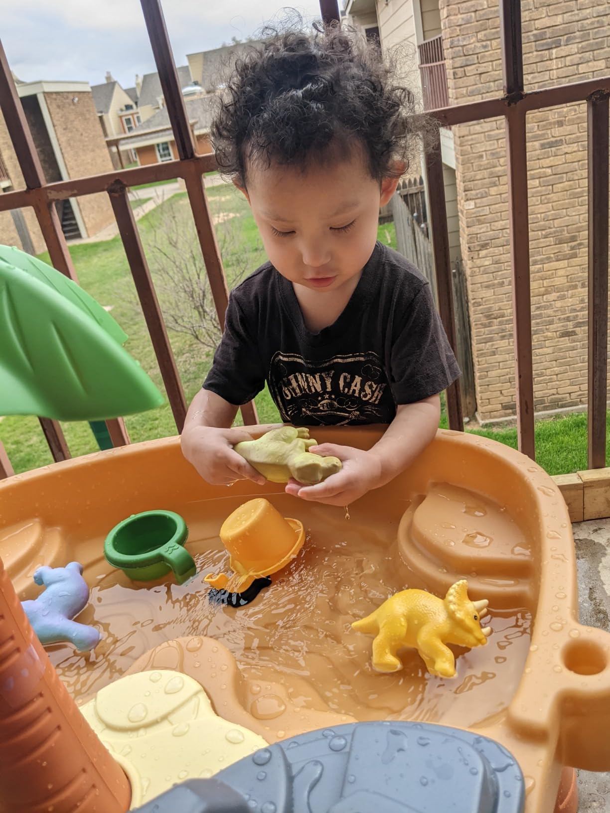 Step2 Dino Dig Sand and WaterTable, Kids Activity Sensory Playset, Summer Outdoor Toys, 7 Piece Water Toy Accessories, For Toddlers 2-5 Years Old customer photo 2