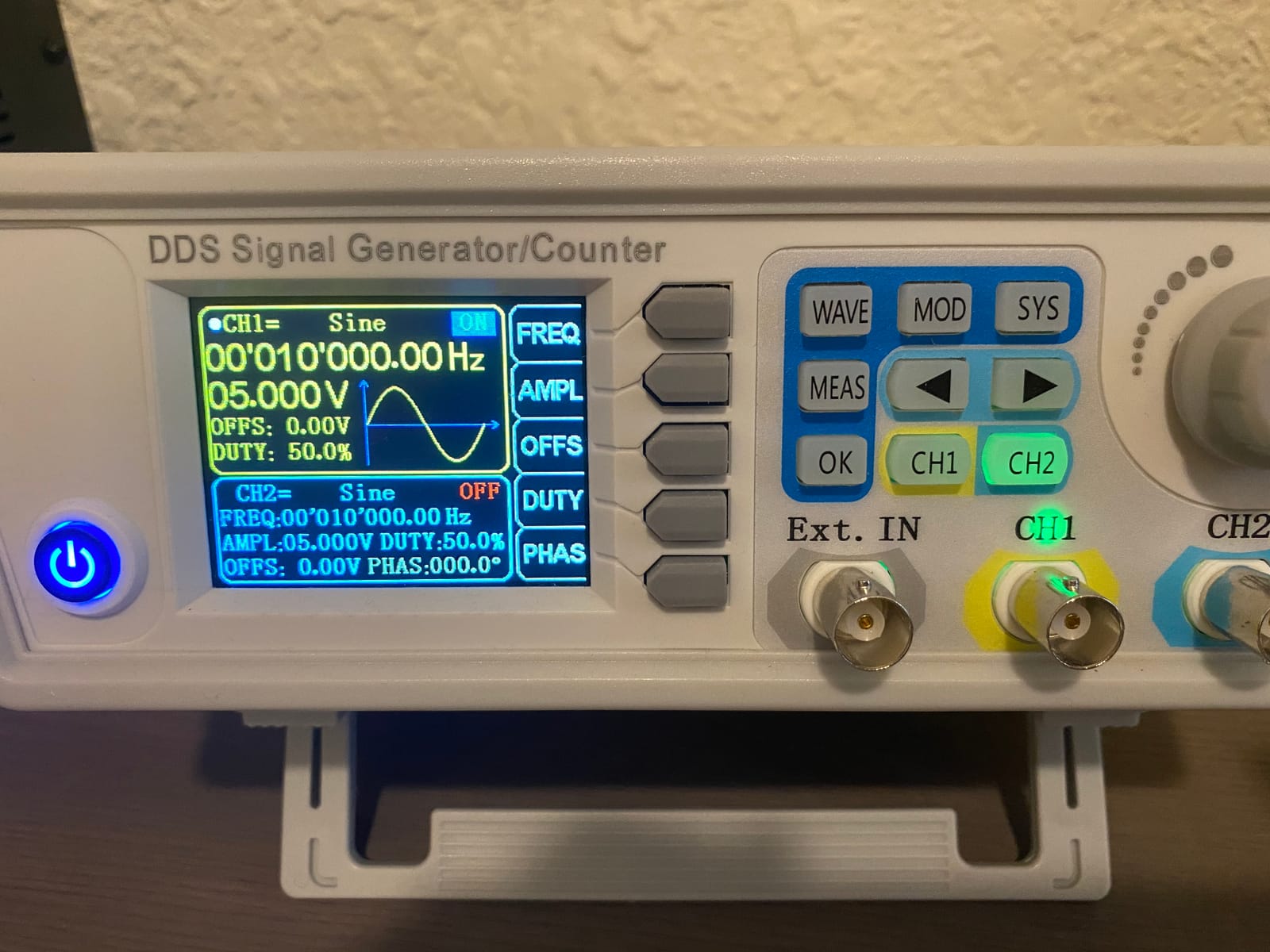 Koolertron Upgraded 30MHz DDS Signal Generator Counter, High Precision Dual-Channel Arbitrary Waveform Function Generator Frequency Meter 200MSa/s customer photo 1