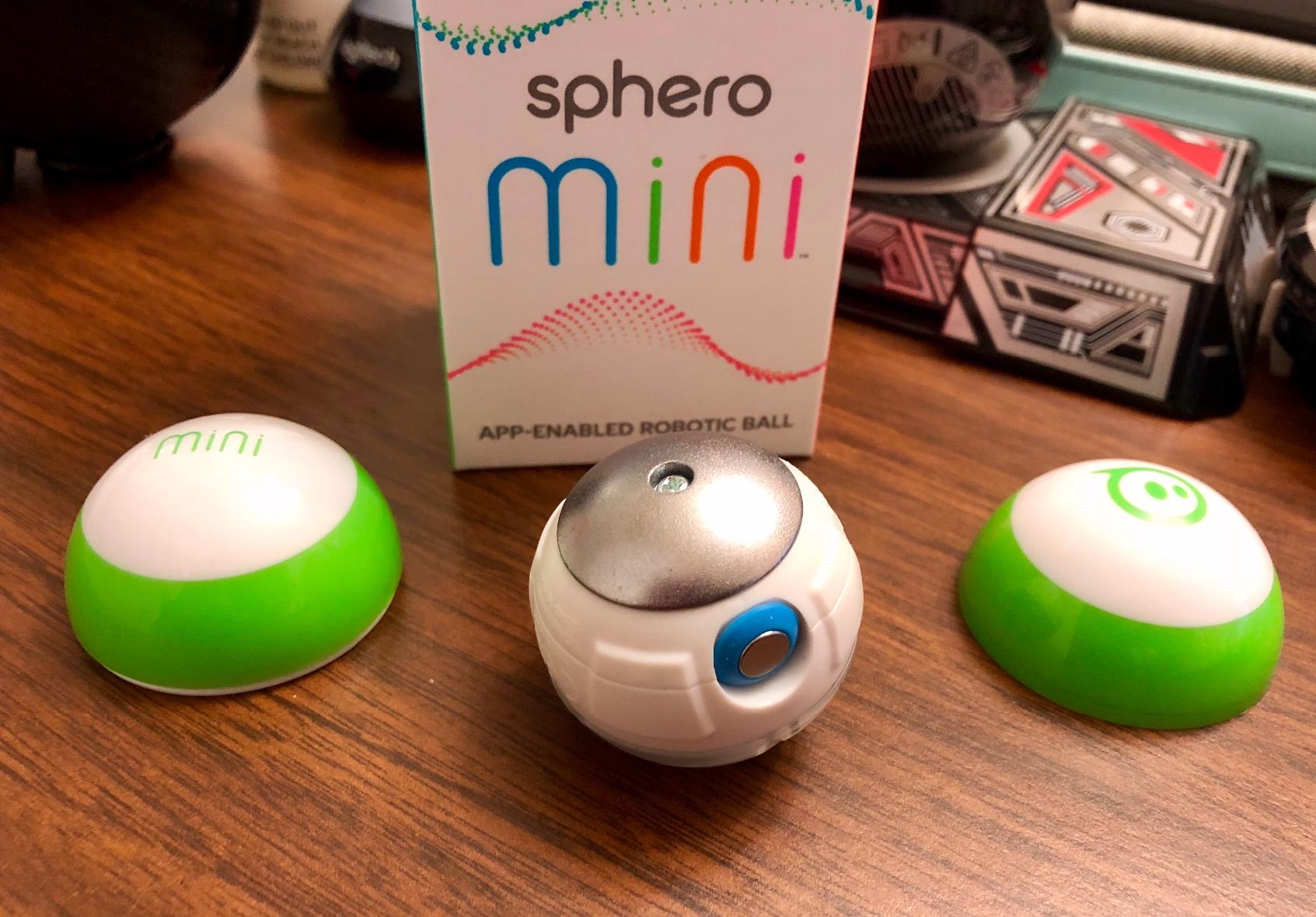 Sphero Mini (Blue) - Coding Robot Ball - Educational Coding and Gaming for Kids and Teens - Bluetooth Connectivity - Interactive and Fun Learning Experience for Ages 8+ customer photo 2