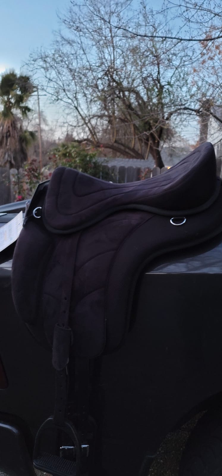 Tough 1 Treeless Endurance Saddle customer photo 2