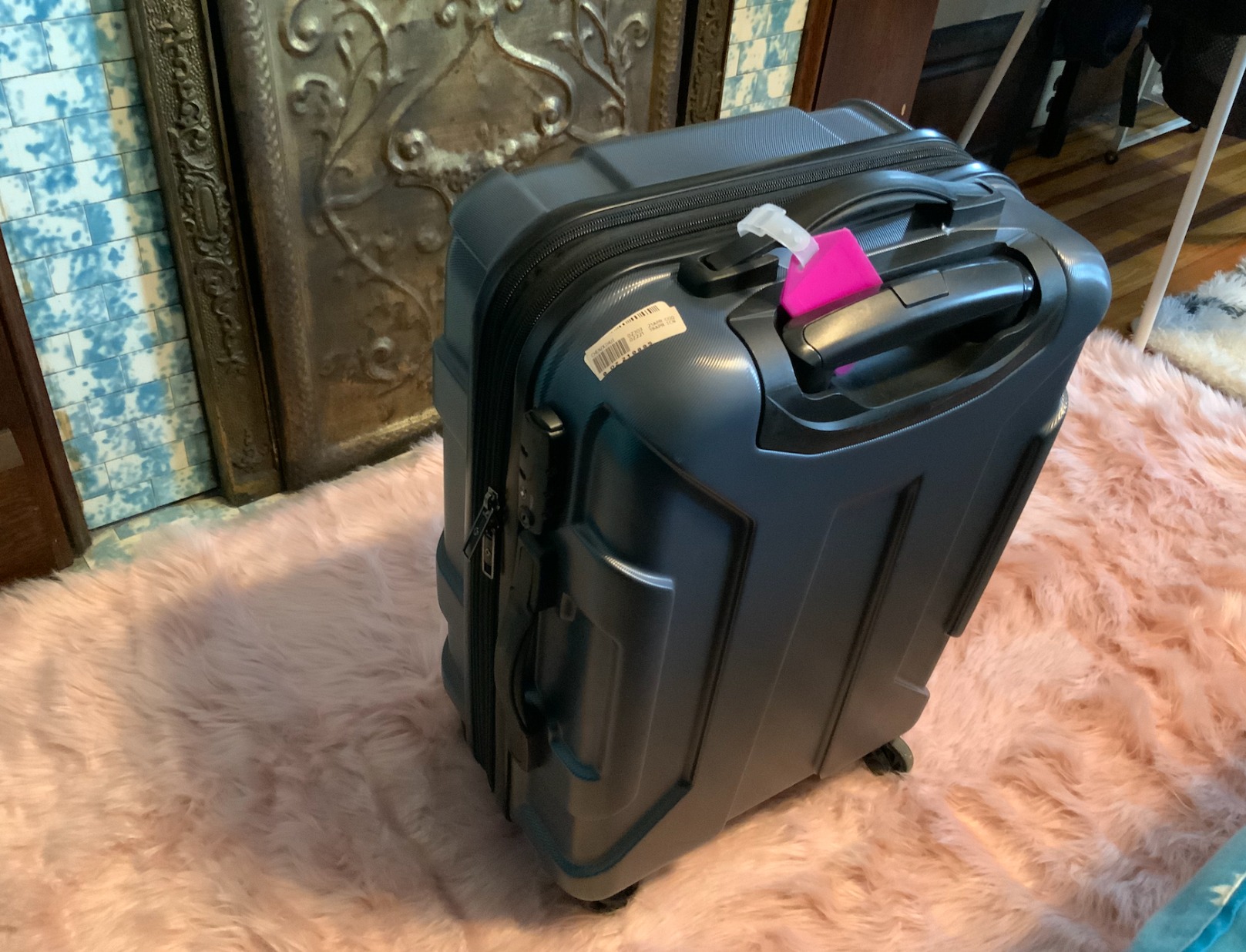 Samsonite Centric Hardside Expandable Luggage with Spinner Wheels, Teal, Checked-Large 28-Inch customer photo 1