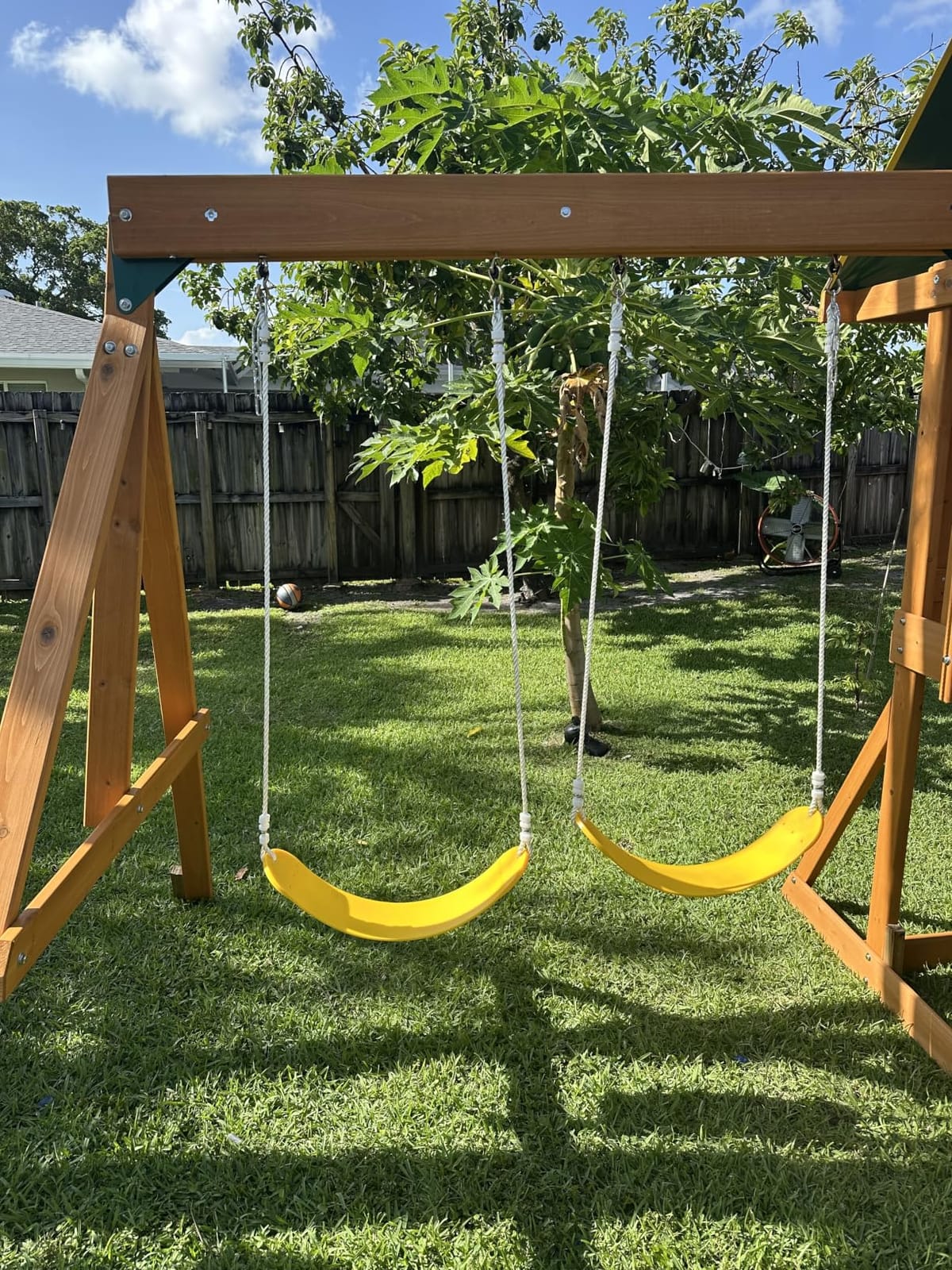 KidKraft Appleton Wooden Swing Set, (Amazon Exclusive) customer photo 1