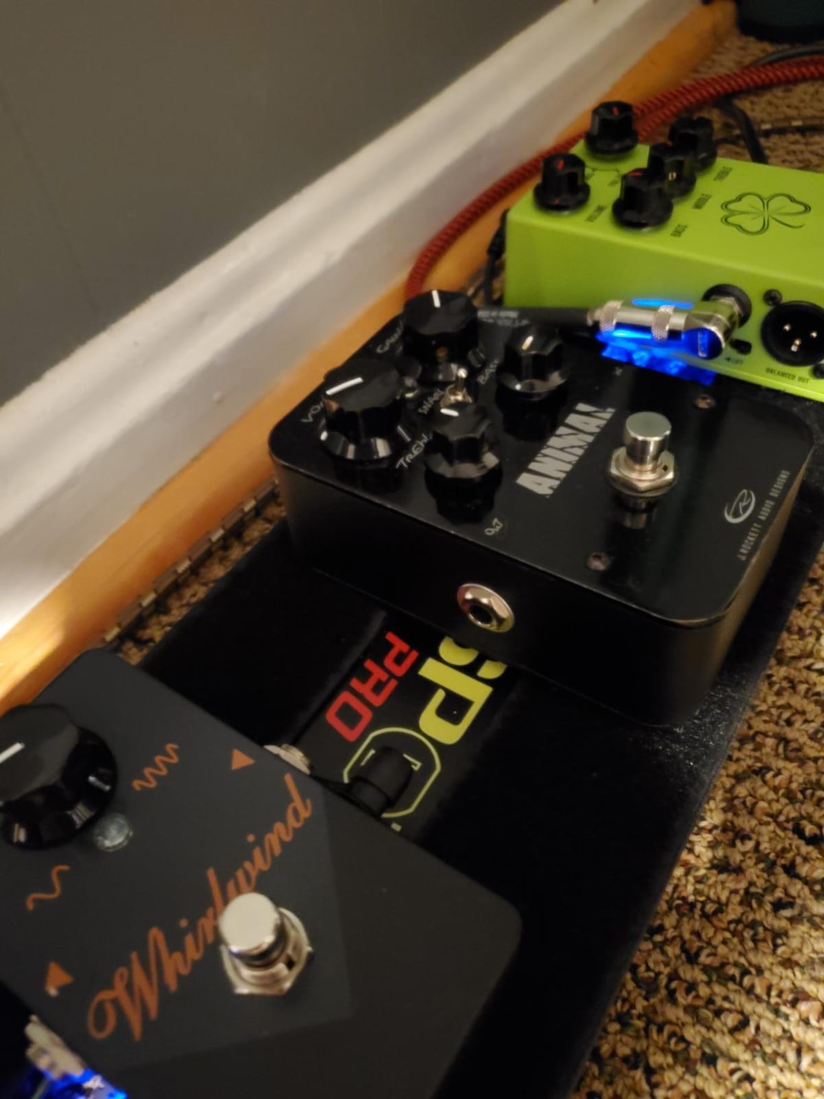 Truetone 1 SPOT Pro CS6 Low Profile Guitar Pedal Power Supply with 6 Isolated Outputs, 9V 12V 18V customer photo 2