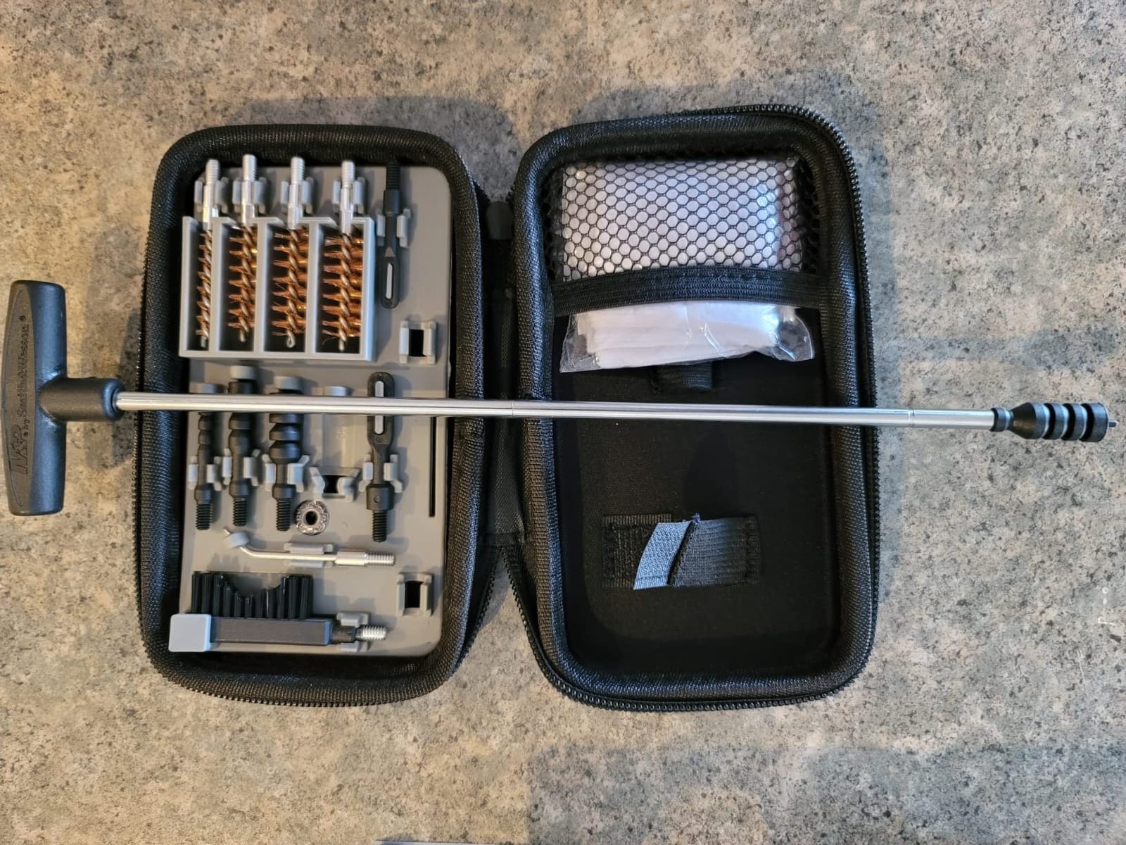 Smith & Wesson Compact Cleaning Kit for Pistols and Handguns customer photo 2
