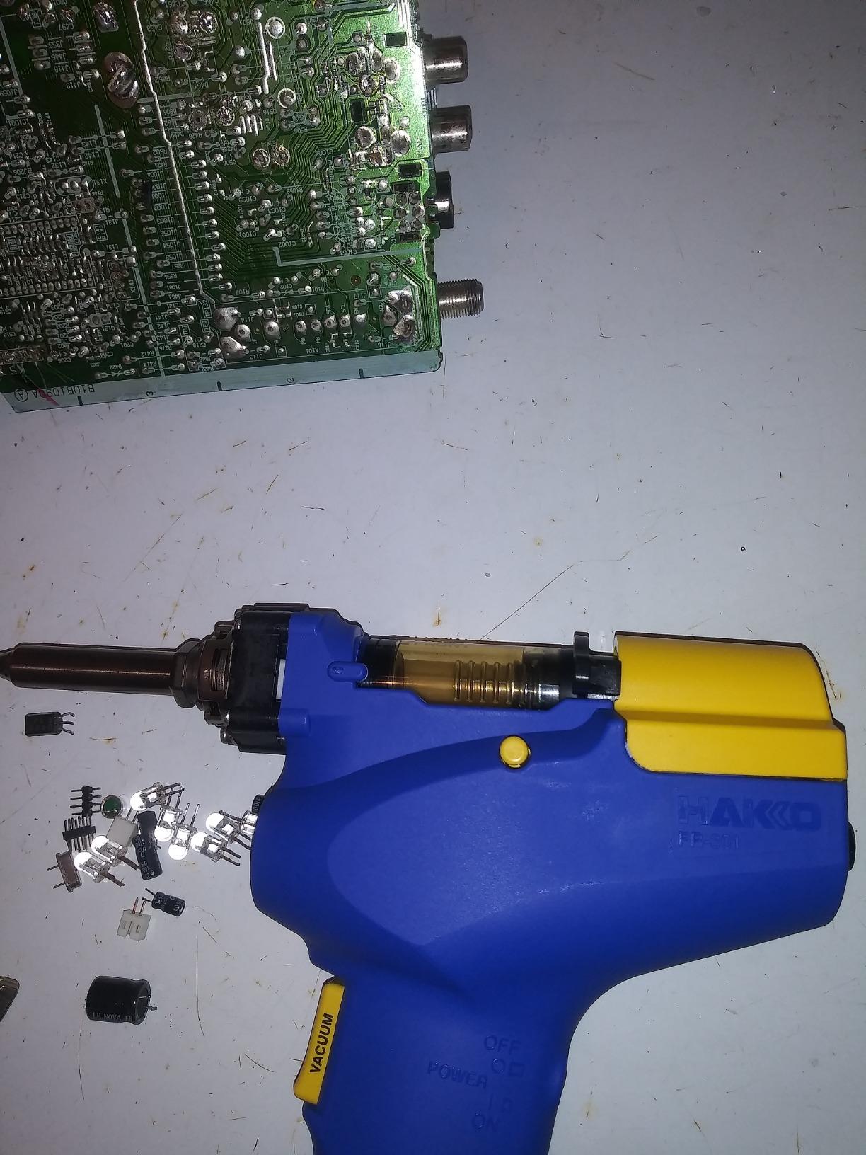 Hakko FR301-03/P Portable Desoldering Tool with Precise Temperature Control °F /°C customer photo 2