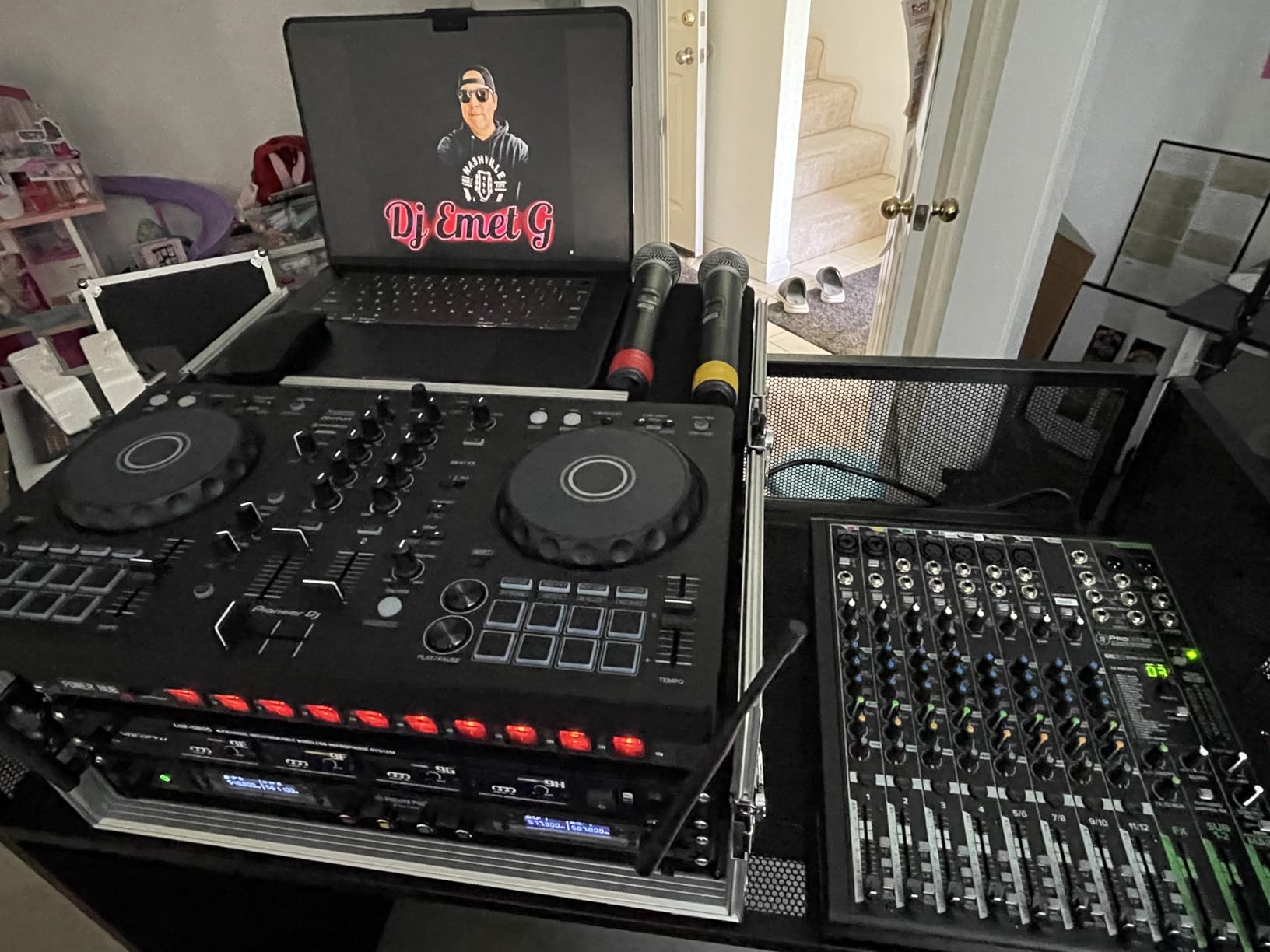 Sound Town 4U PA DJ Pro Audio Rack/Road ATA Case with 11U Slant Mixer Top, 20.2' Rackable Depth, 4 Space Size - Pro Tour Grade (STMR-4U) customer photo 2