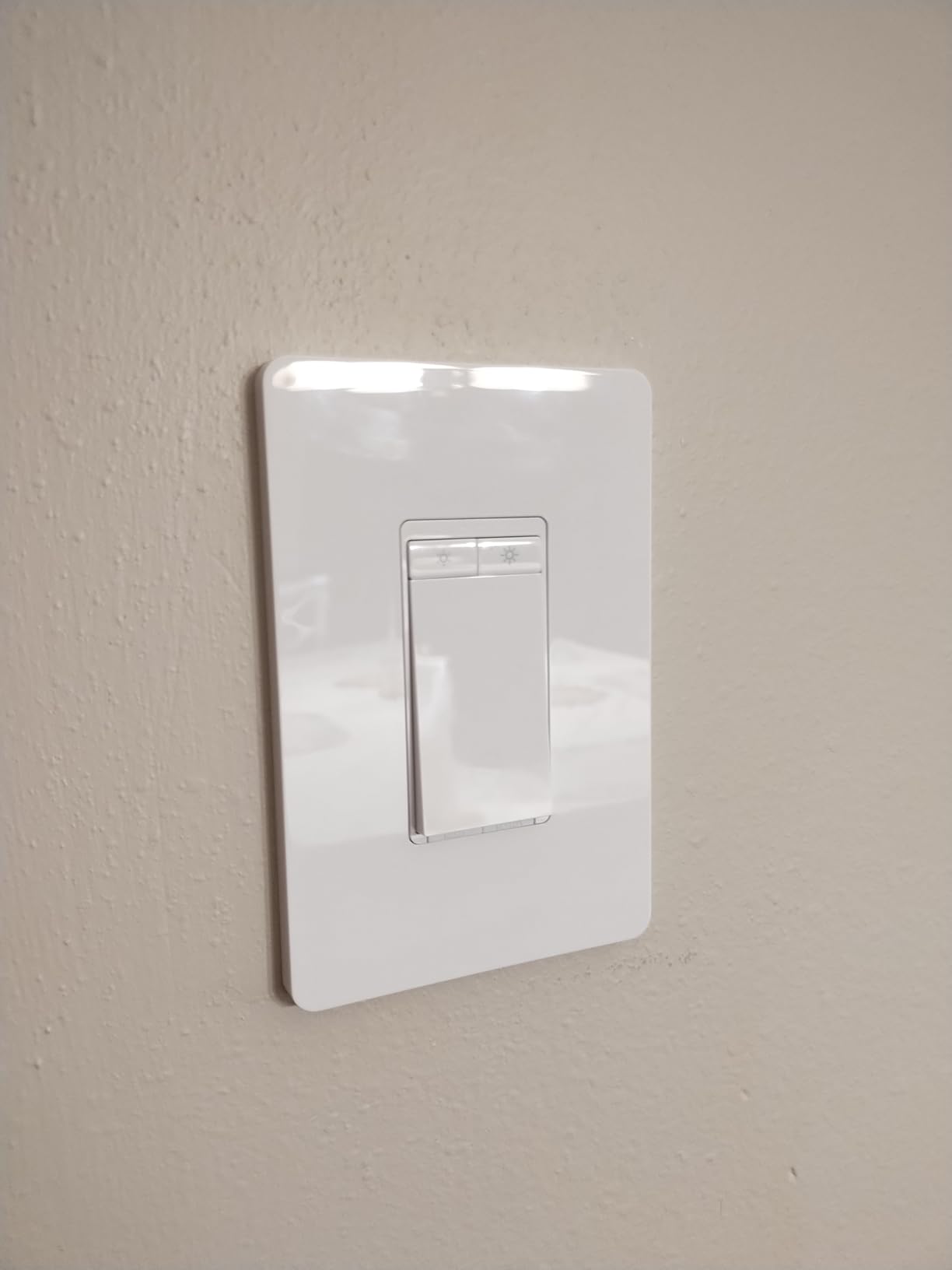Kasa Smart Dimmer Switch HS220P3, Single Pole, Needs Neutral Wire, 2.4GHz Wi-Fi Light Switch Works with Alexa and Google Home, UL Certified,, No Hub Required, 3-Pack customer photo 2