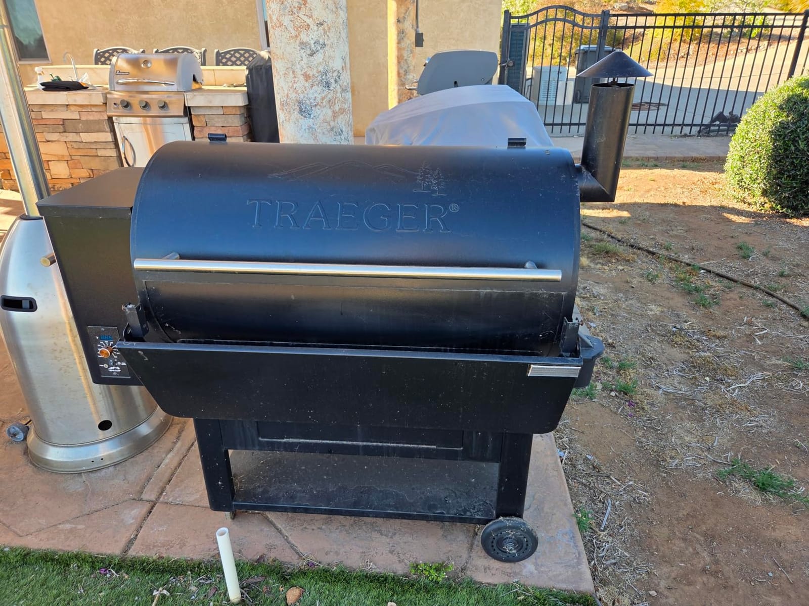 Outdoor Heavy Duty Waterproof Wood Pellet Grill and Smoker Cover, UV Resistant Full Length BBQ Cover Compatible with Traeger 22 Series, Lil' Tex Grill and More customer photo 1