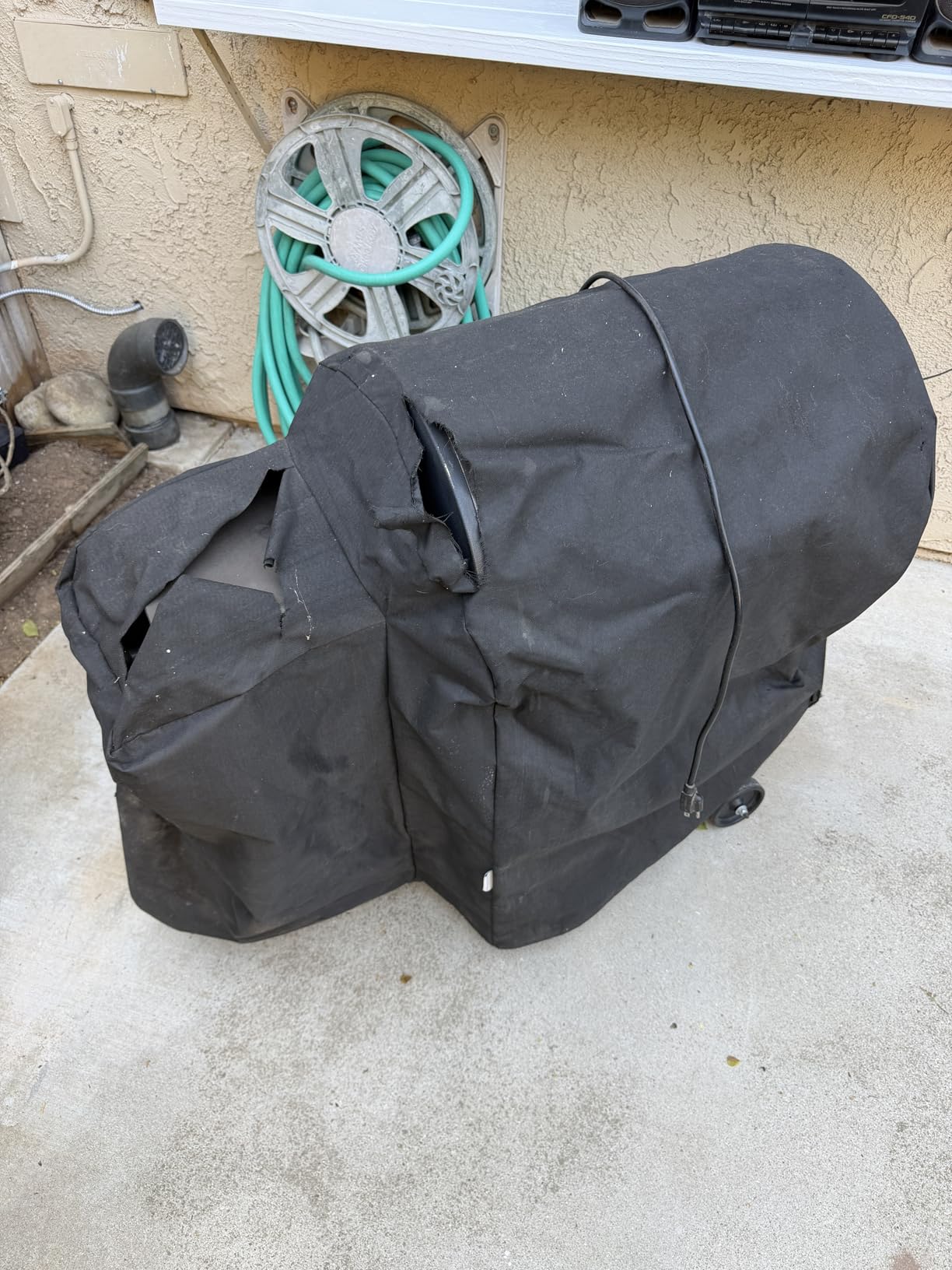 Outdoor Heavy Duty Waterproof Wood Pellet Grill and Smoker Cover, UV Resistant Full Length BBQ Cover Compatible with Traeger 22 Series, Lil' Tex Grill and More customer photo 2