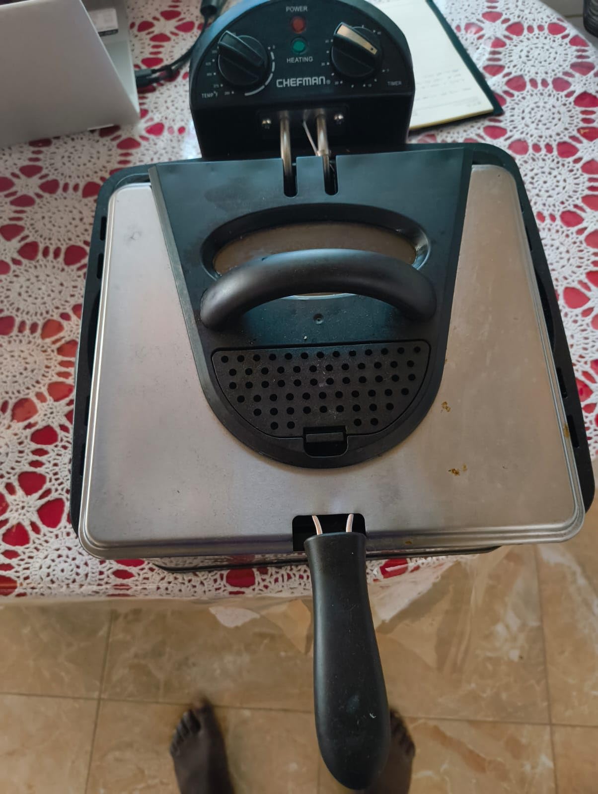 Chefman 4.5 Liter Deep Fryer w/Basket Strainer, XL Jumbo Size, Adjustable Temperature & Timer, Perfect for Fried Chicken, Shrimp, French Fries, Chips & More, Removable Oil-Container, Stainless Steel customer photo 2