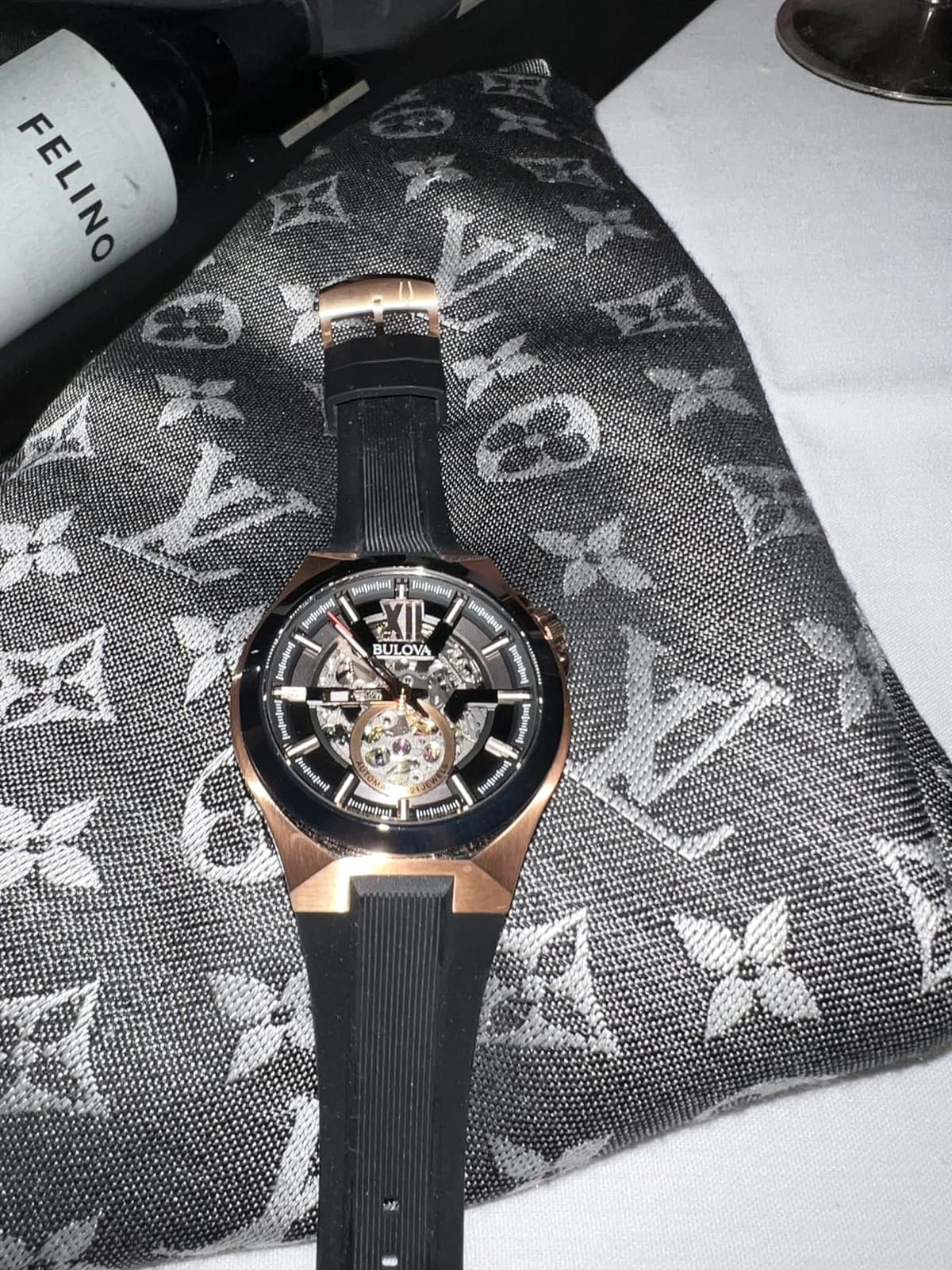 Men's Classic Maquina Automatic Open Aperture Watch customer photo 2