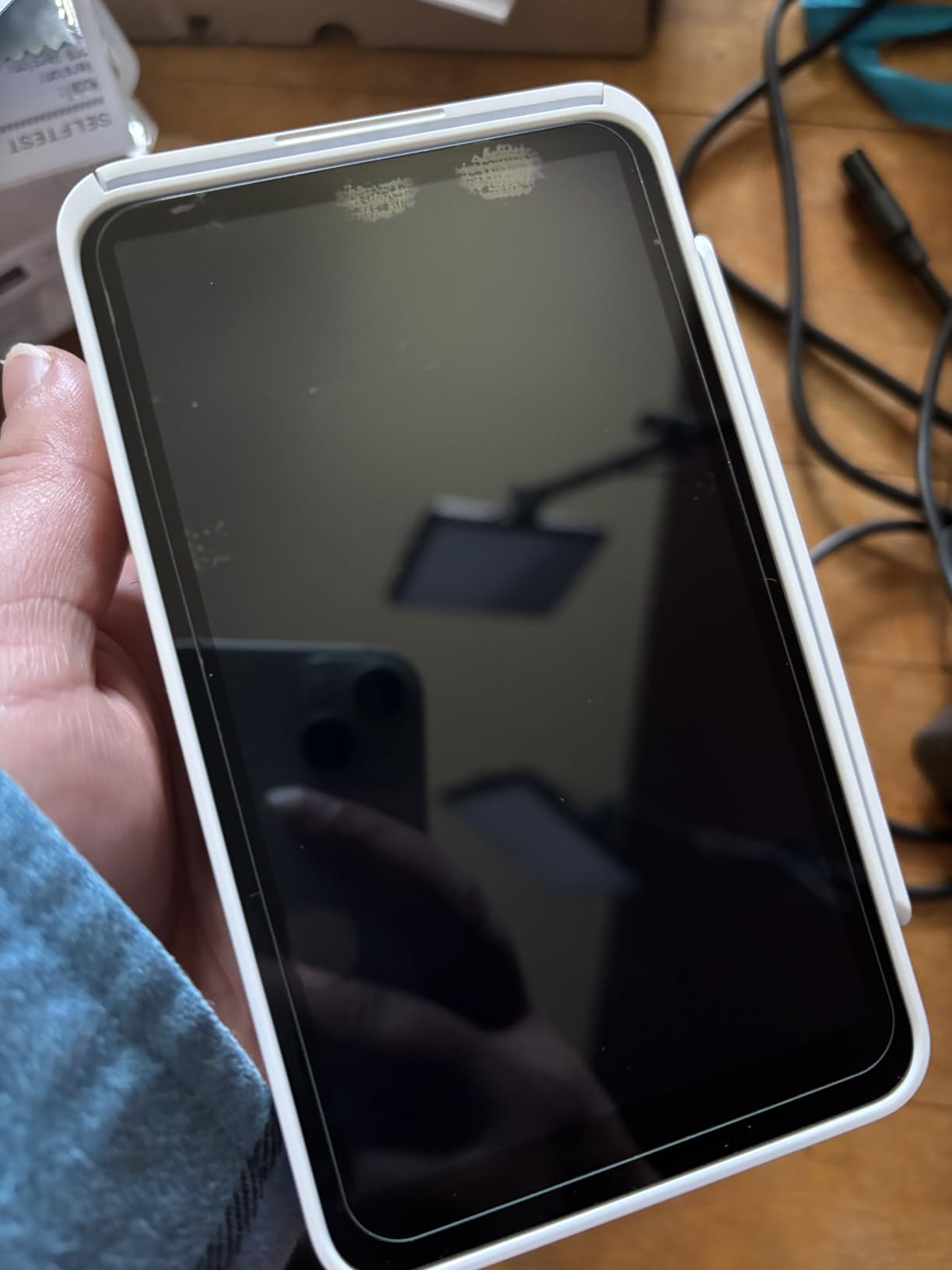 Square Terminal - Credit Card Machine to Accept All Payments | Mobile POS customer photo 1