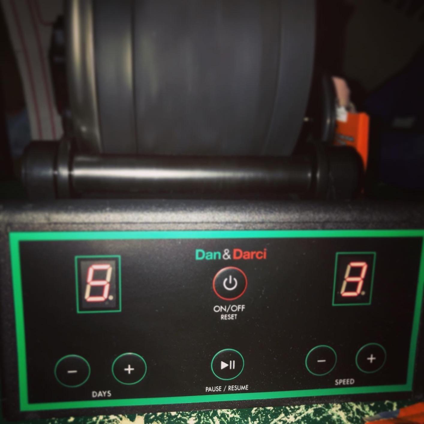 Dan&Darci Advanced Professional Rock Tumbler Kit - with Digital 9-Day Polishing Timer & 3 Speed Settings customer photo 2