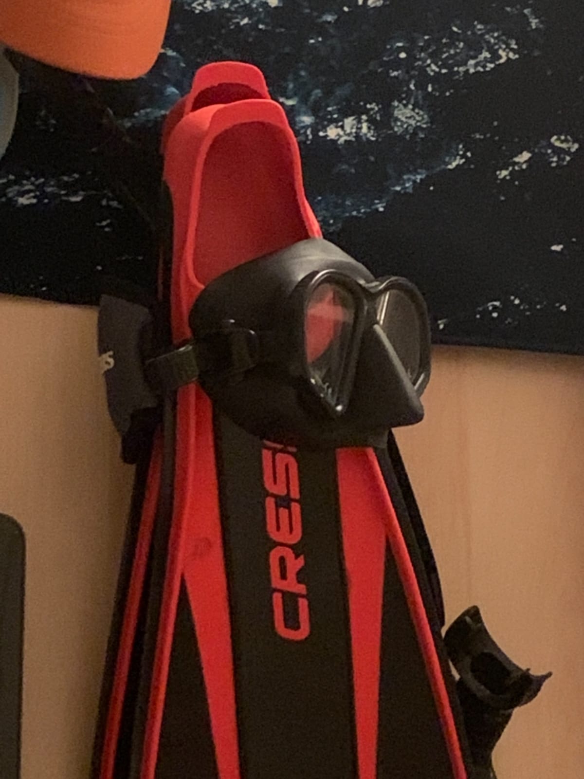 Cressi High Duty Full Foot Pocket Scuba Diving Fins | Hi-Surface: Below Blade Foot Pocket | Free Frog: Made in Italy customer photo 1