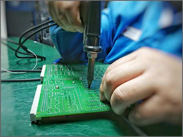 YIHUA 948 Upgraded 2 in 1 ESD Safe 80W Desoldering Station and 60W Soldering Iron- Desoldering Gun and Soldering Station °F /°C customer photo 1