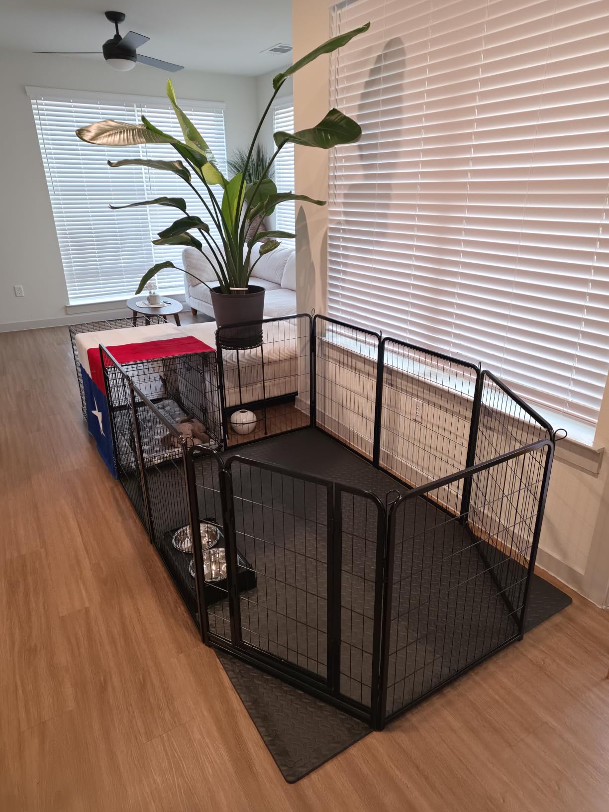 Yaheetech Dog Playpen Outdoor 40in 16-Panel Metal Fence for Yard RV Camping | Heavy Duty Rustproof Frame with Secure Latch Door, Easy Setup, Foldable Storage, Ideal for Medium to Large Dog Breeds customer photo 2