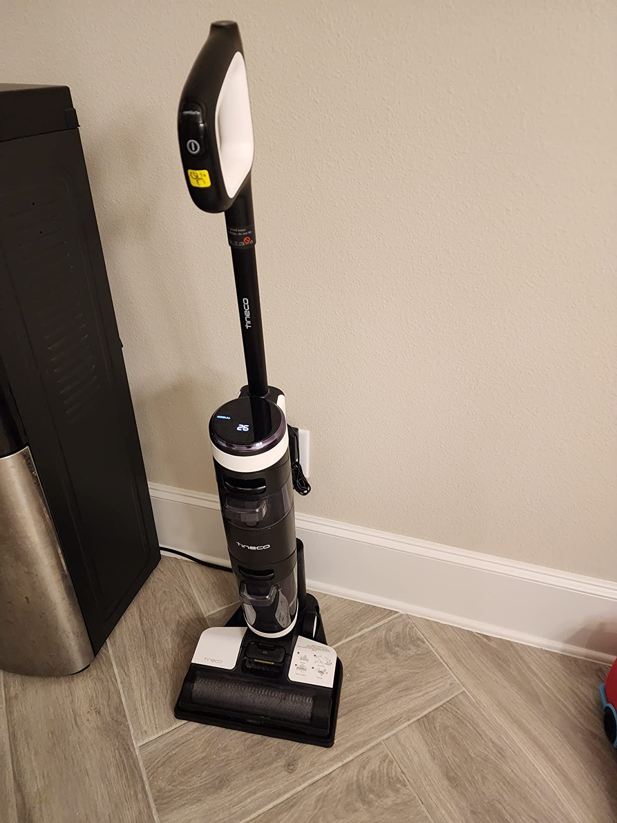 Tineco Floor ONE S3 Cordless Hardwood Floors Cleaner, Lightweight Wet Dry Vacuum Cleaners for Multi-Surface Cleaning with Smart Control System customer photo 1