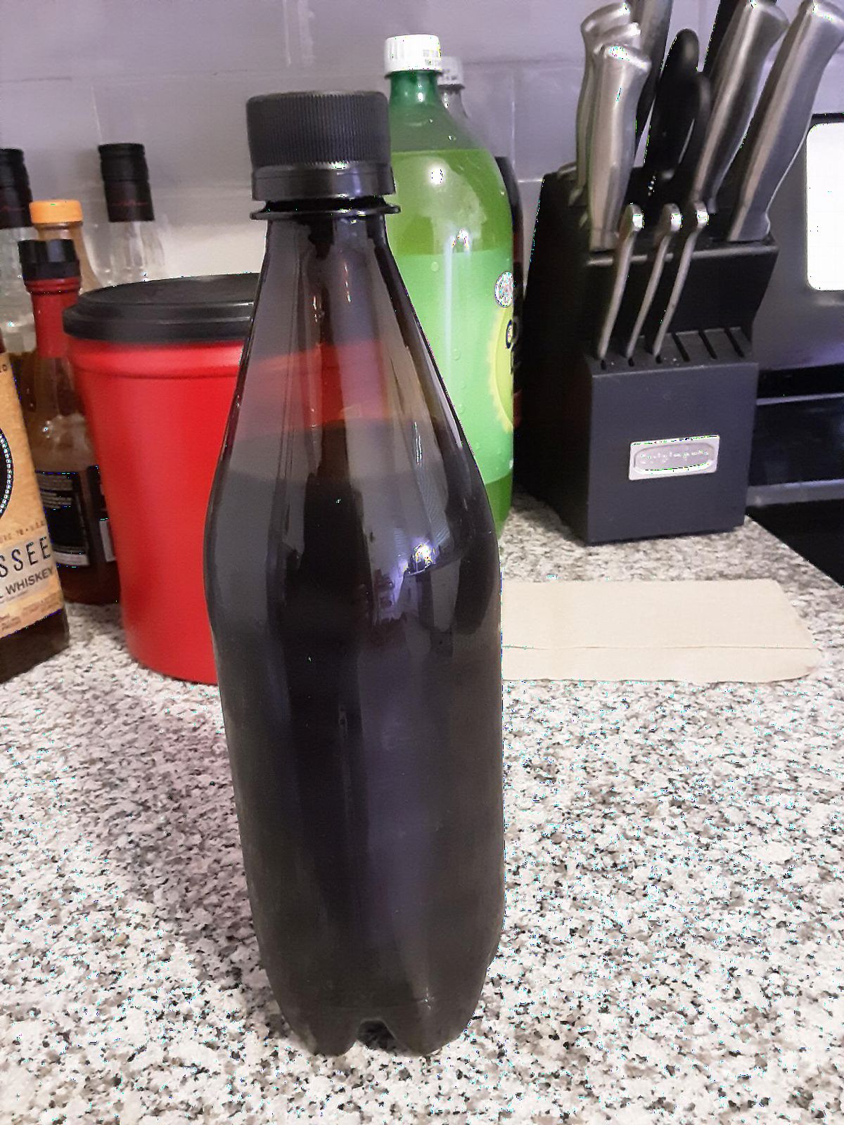 Mr. Beer - Craft Beer Making Kit 4 Gallon Complete DIY Home Brew Set Everything Included, Bottles, Refills Brew in 30 Minutes customer photo 1