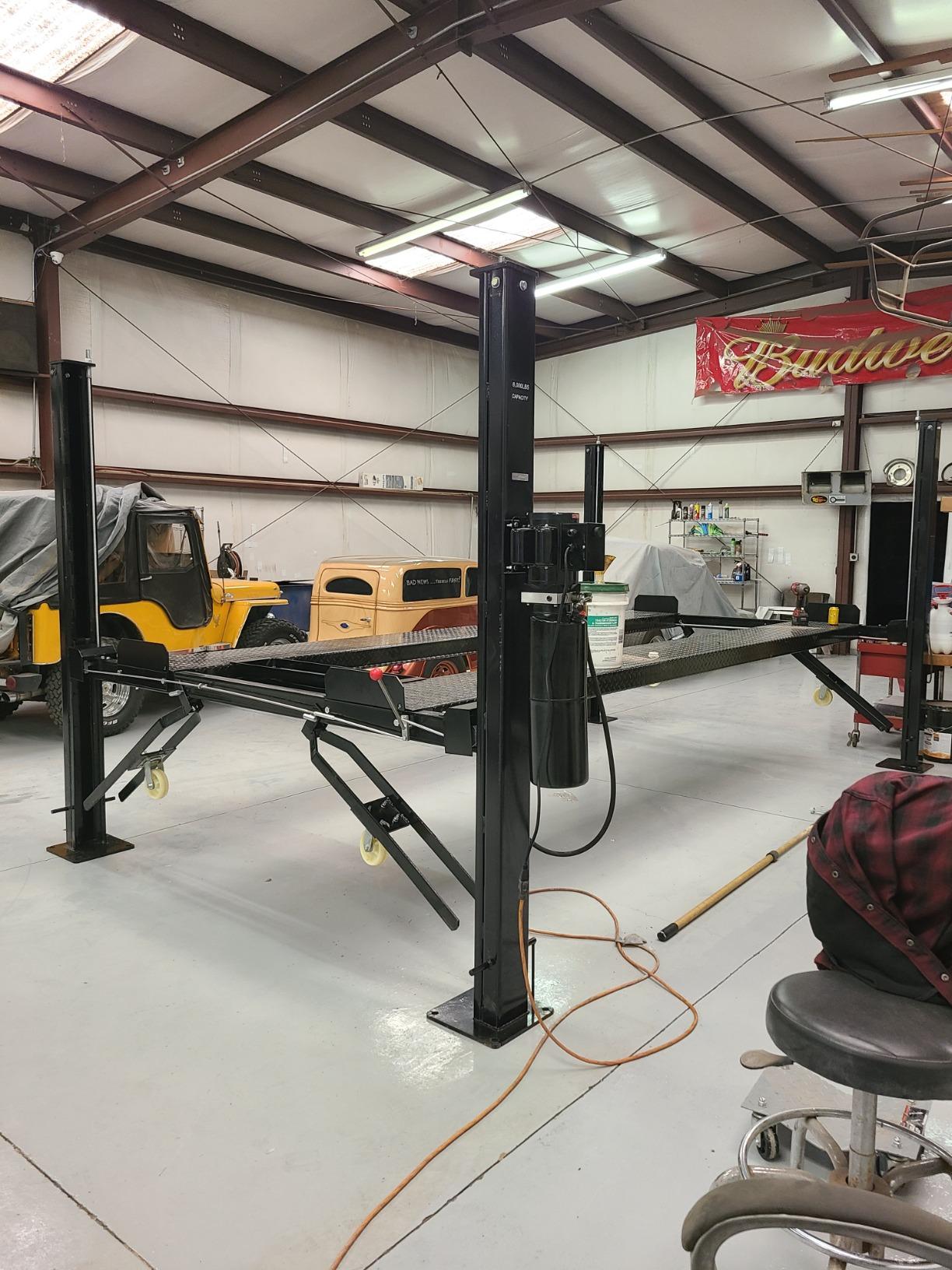 TRIUMPH NSS8TL 8000Lbs Taller Longer 4 Post Storage Service Car Auto Lift Truck Hoist customer photo 1