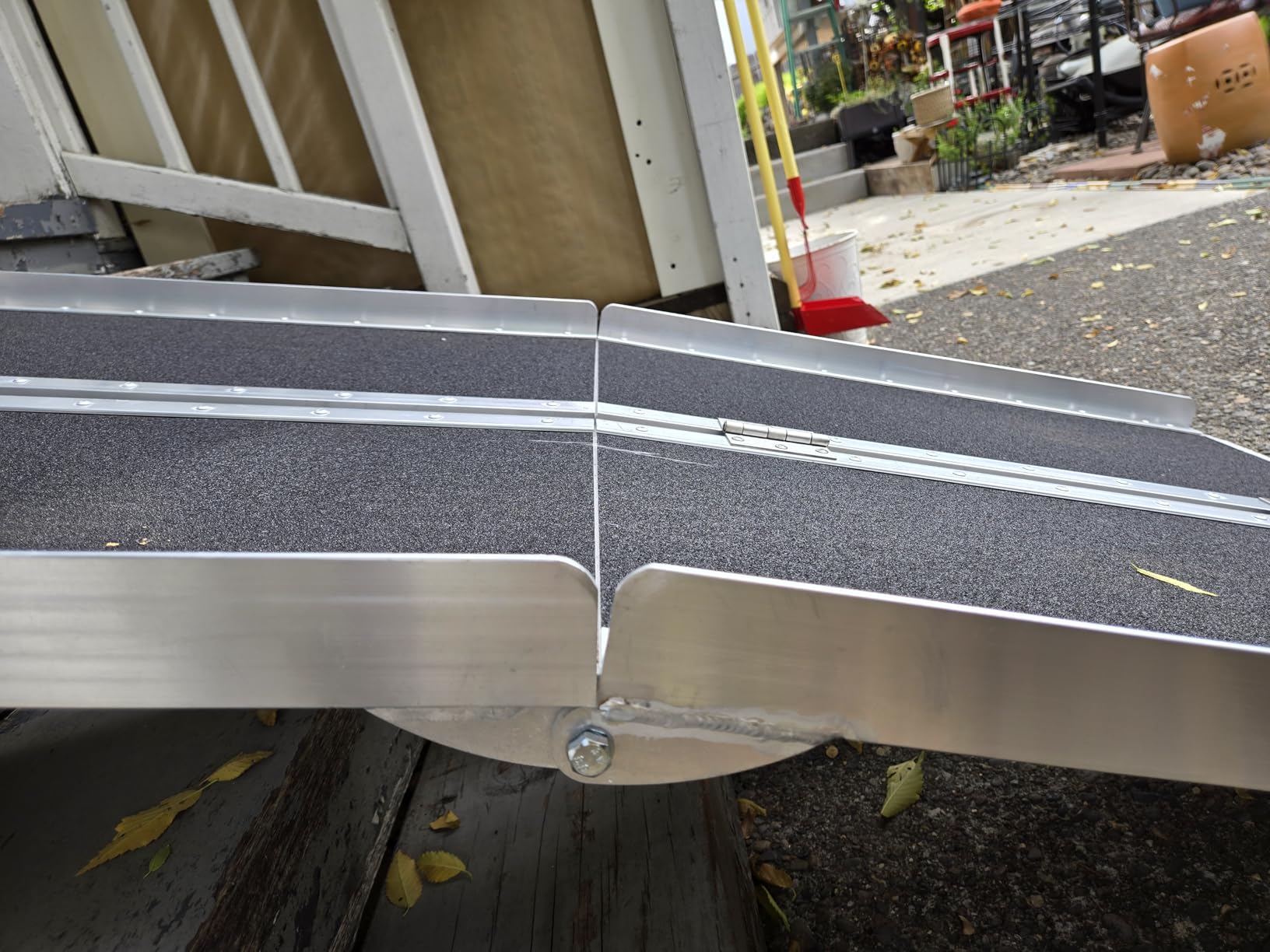 4FT Portable Wheelchair Ramp for Home Steps, Threshold Ramps for Doorways | 800 Lbs Capacity, Non-Slip Surface, Aluminum, Folding, with Handle, for Entry Curbs, for Mobility Scooters Power Wheelchair customer photo 2