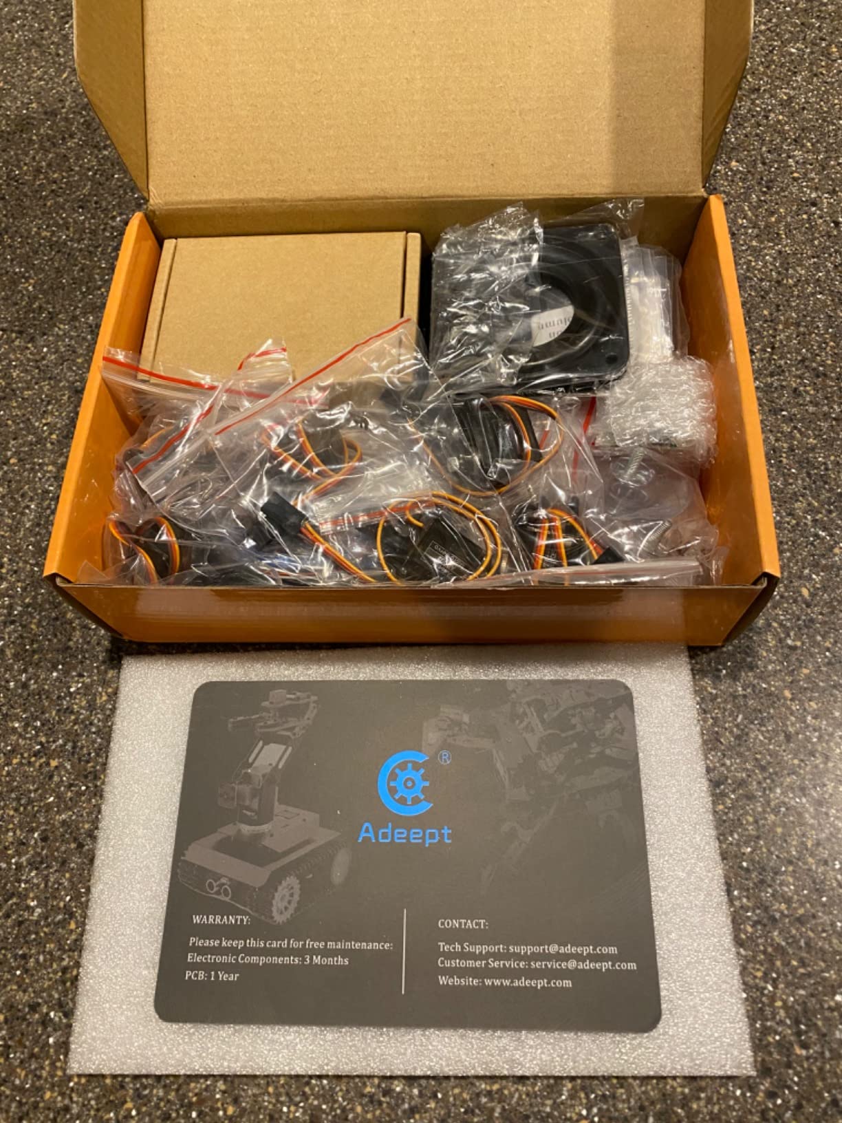 Adeept 5DOF Robotic Arm Kit for Arduino IDE, Programmable DIY Coding Kits | STEM Educational 5 Axis Build Robots Arms, Robot Starter Kit with OLED Display Processing Code and Tutorials - Black customer photo 1