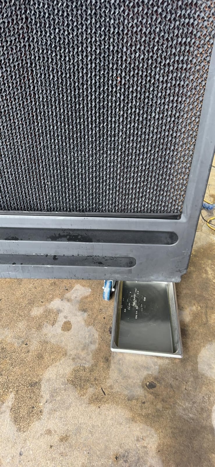 Big Ass Fans Cool-Space 500 Portable Evaporative Swamp Cooler, 50-inch Diameter Fan, Indoor or Outdoor Use, Continuous or Fillable (64 Gallon Capacity), Variable Speed customer photo 1