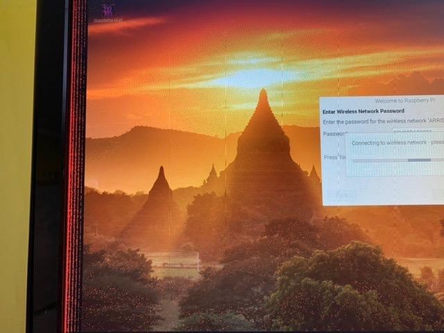 CanaKit Raspberry Pi 4 8GB Starter Kit - 8GB RAM customer photo 1