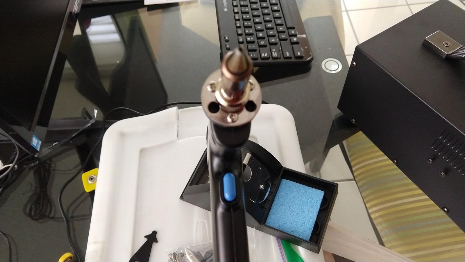 YIHUA 948 Standard Desoldering Station, 80W, with Auto Shutoff, Variable Precise Temperature (716°F ~ 896°F), ºC/°F display, Sleep Function and More customer photo 1
