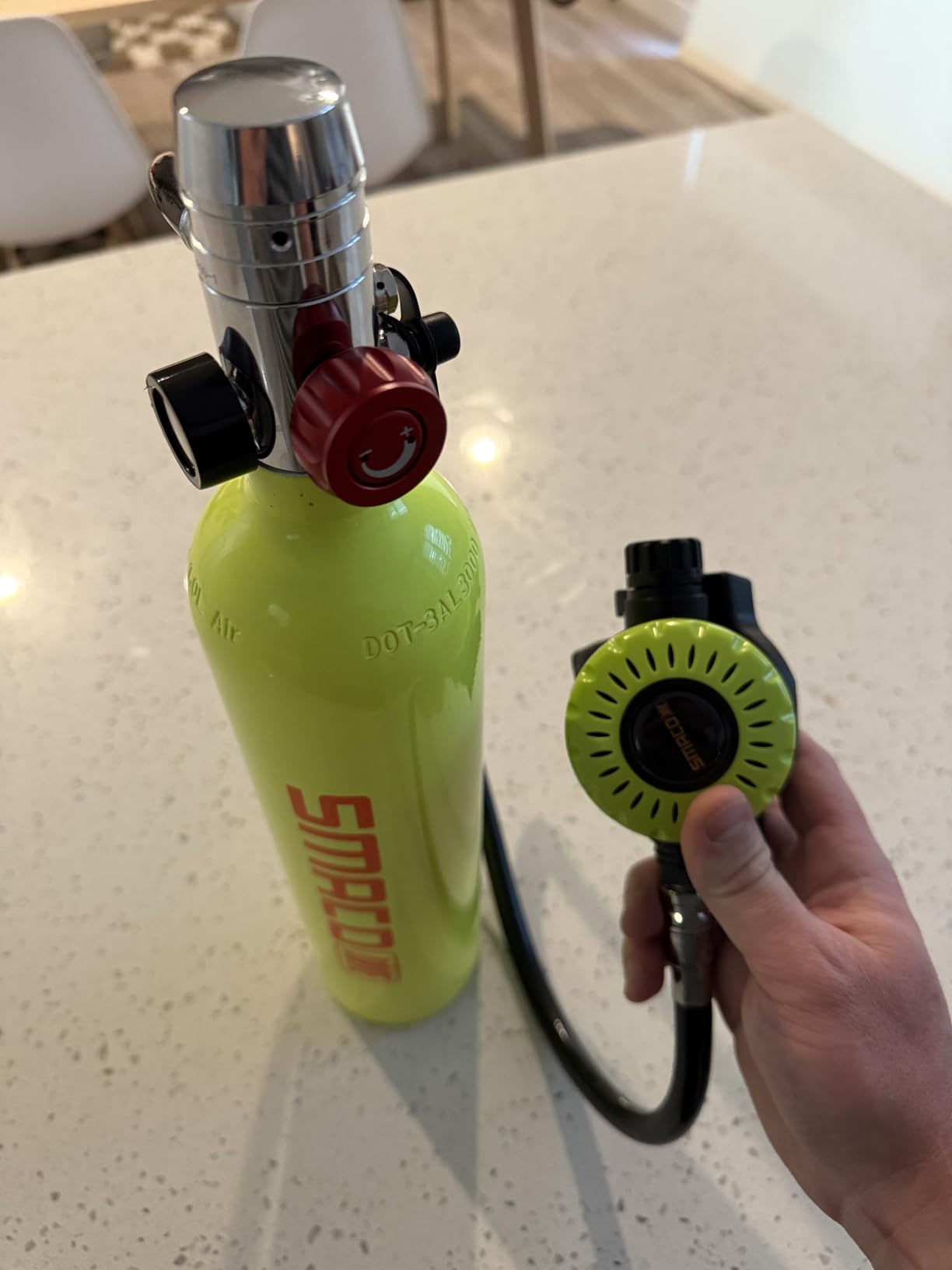 SMACO S400 Mini Scuba Tank, 1L Portable Diving Lung Air Tank | Aluminum Pony Bottle, DOT Certified, Reusable, for Recreational Diving, Pool Training, Boat Cleaning, Beach Vacation & Travel customer photo 1