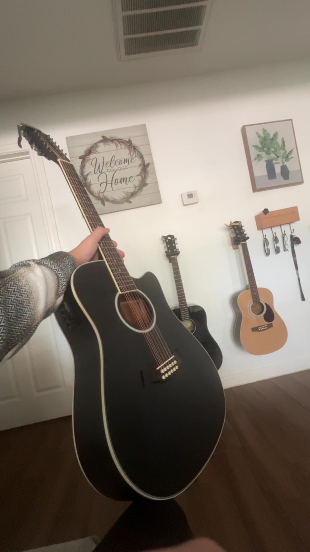 Vangoa 12 String Guitar Acoustic Electric, Upgraded Guitar 12 Strings Bundle for Beginner Intermediate Adults Teens, Guitarra de 12 Cuerdas, Spruce Top Bone Nut, Black, Matte customer photo 2