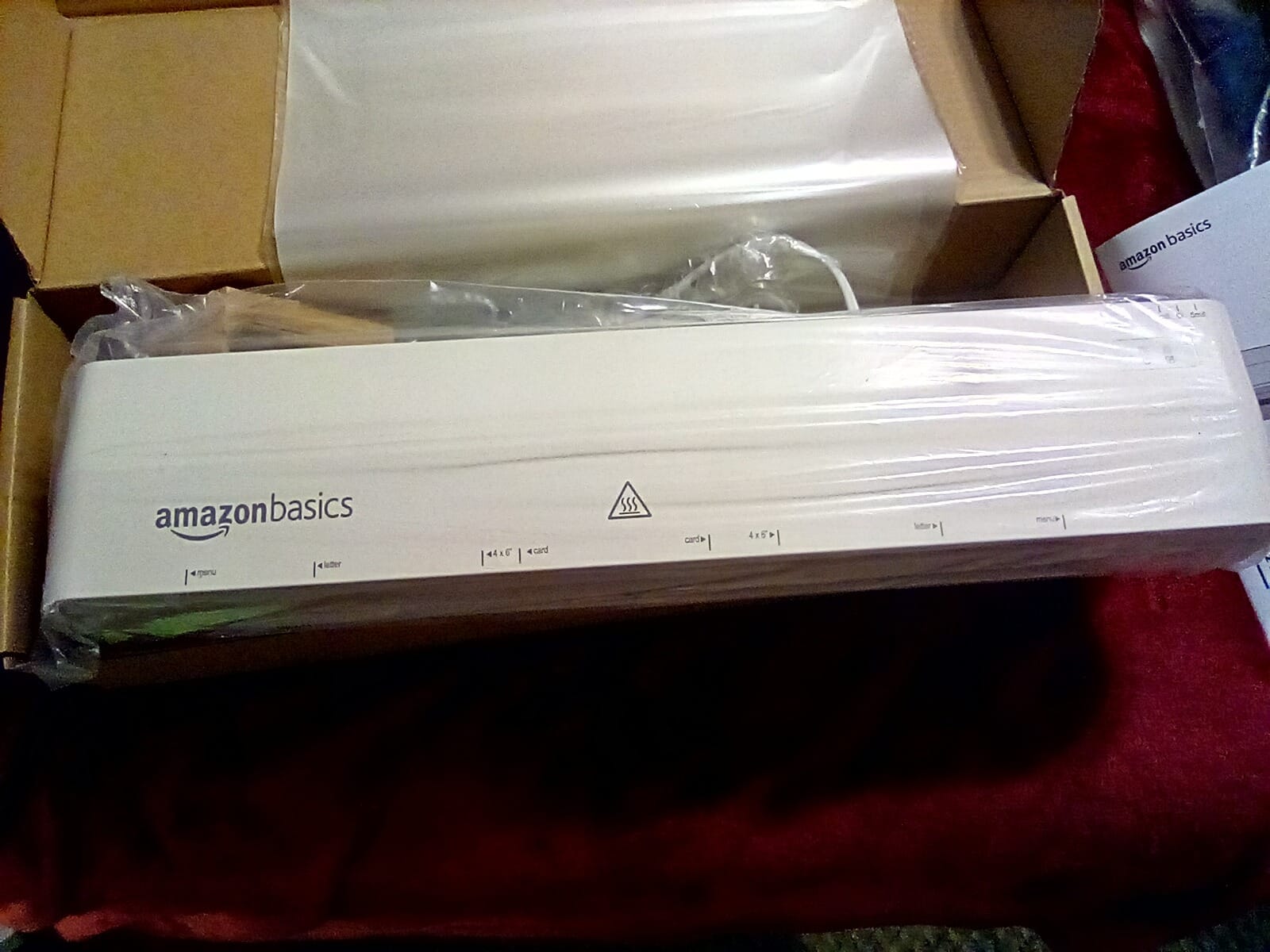 Amazon Basics 12-Inch Thermal Laminator Machine, 1 Min Fast Warm-Up, for Documents Photos, Home/Office/School Use, 20 Pouches Included, White customer photo 1