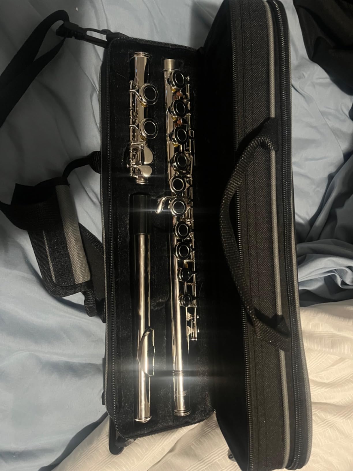 YANASON C Flute Closed Hole 16 Keys Flute Nickel-Plated for Beginner, Kids, Student with Carrying case, Metal stand, Gloves, Tuning Rod, Cleaning kit customer photo 1