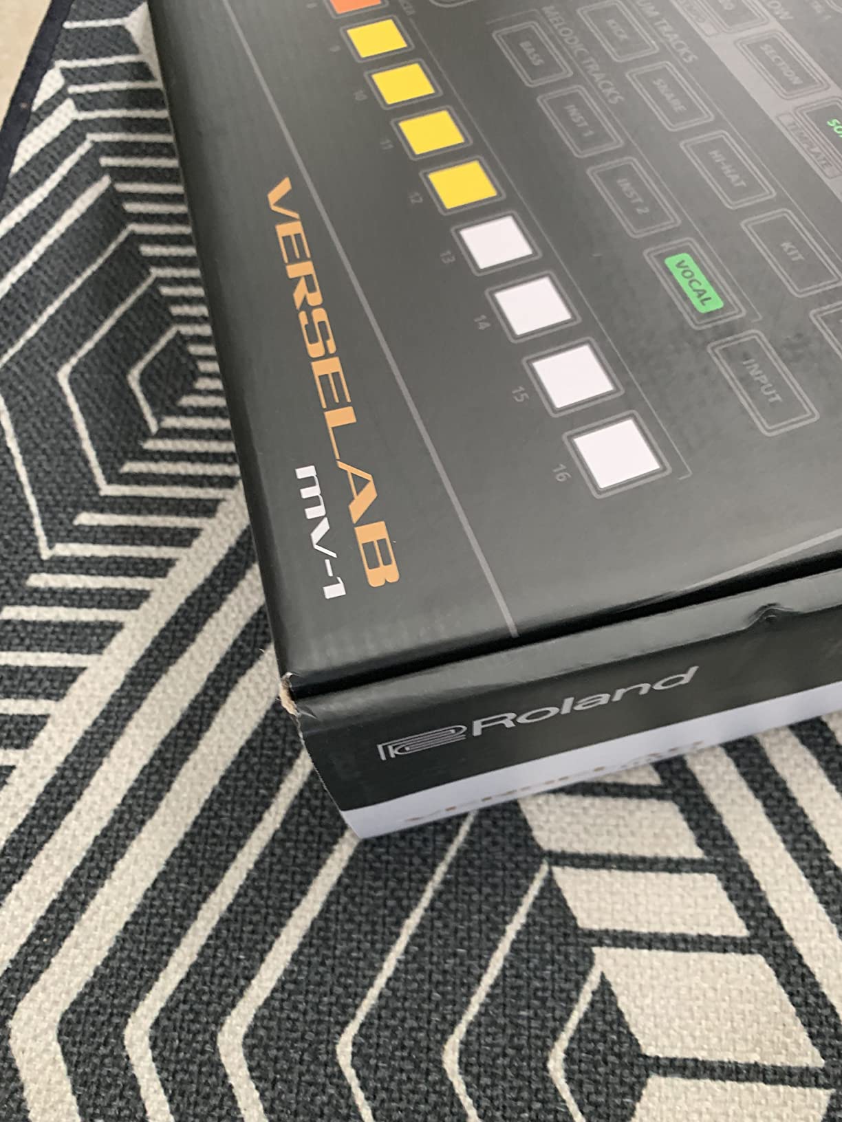 Roland VERSELAB MV-1 ZEN-Core Professional Song Production Studio customer photo 1