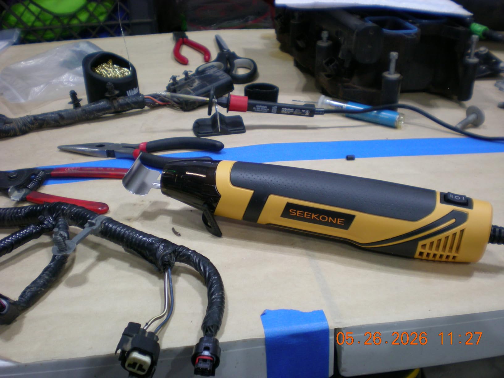 SEEKONE 350W Mini Heat Gun with 2-Temp Settings 842℉ & 500℉ | Heat Up to 842℉, PA6+30GF Material, Lightweight 380g, Overheat Protection with a Reflector Nozzle for Crafting Shrink Tubing customer photo 2