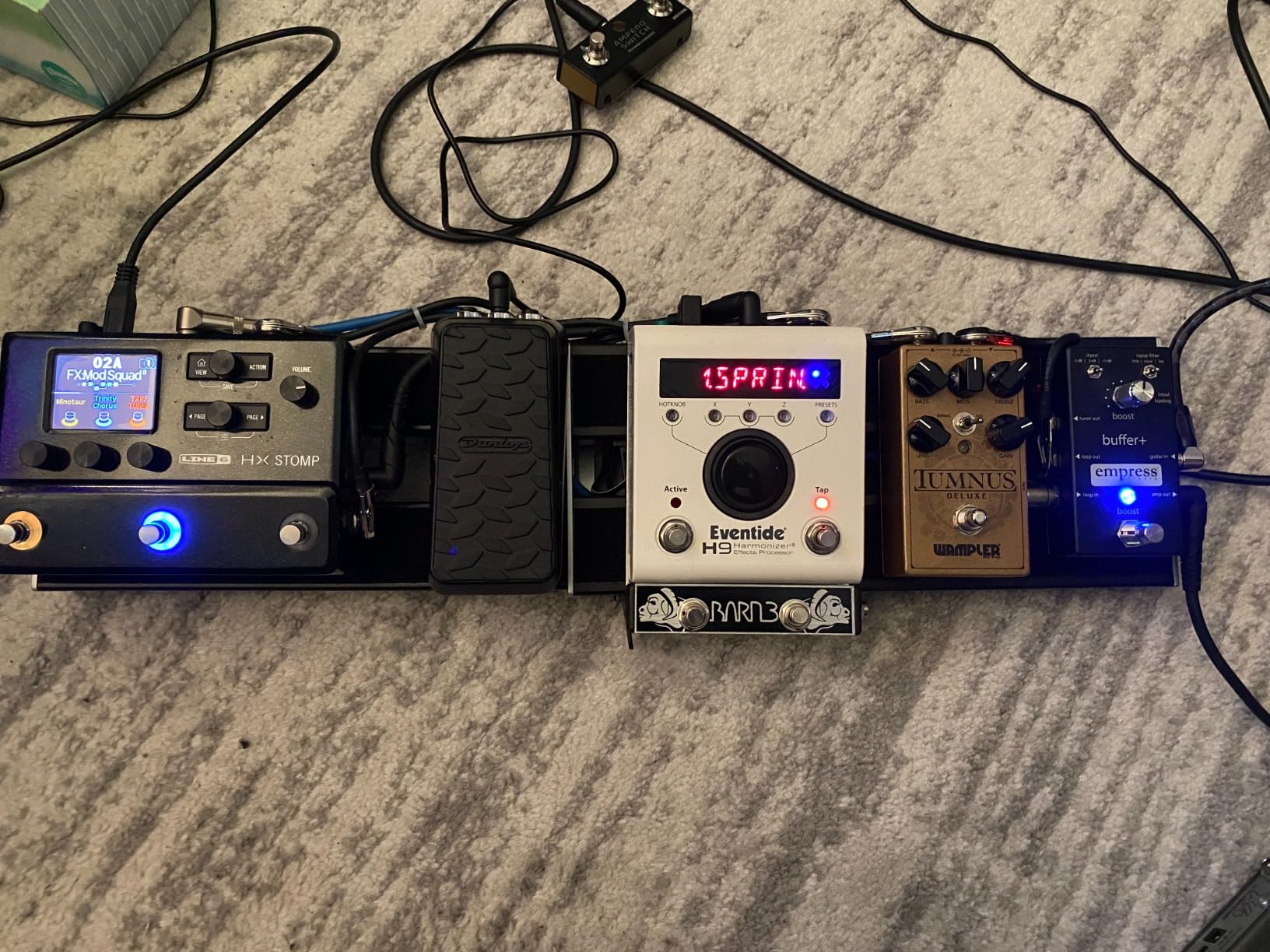 D'Addario Xpnd Pedalboard - 1 (PW-XPNDPB-01) | Expandable setup, durable transport, clean cable routing and stage-ready organization customer photo 1