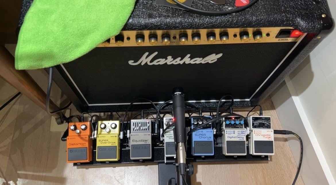 D'Addario Xpnd Pedalboard - 1 (PW-XPNDPB-01) | Expandable setup, durable transport, clean cable routing and stage-ready organization customer photo 2