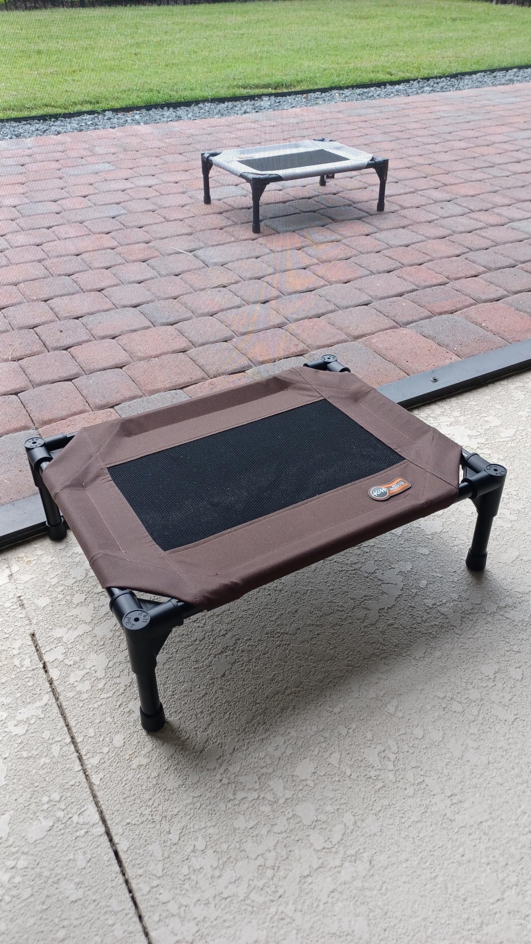 K&H Outdoor Elevated Dog Bed - Cooling Raised Dog Bed for Small & Medium Pets, Breathable Mesh Hammock Design, Indoor/Outdoor Washable Cover, Portable Metal Frame, Tan, Medium 32x25in customer photo 2