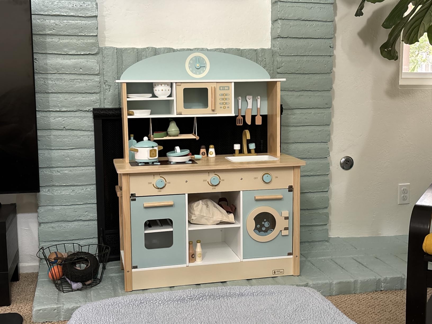 ROBUD Wooden Play Kitchen Set for Kids Toddlers, Toy Kitchen Gift for Boys Girls, Age 3+ customer photo 1