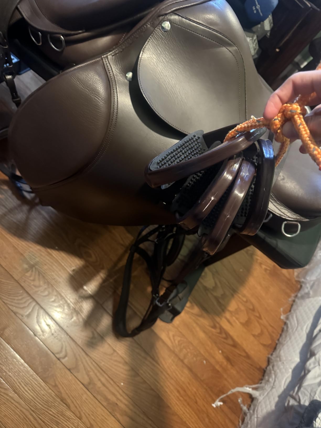 Laiba Emporium English Saddle | All Purpose Leather Riding Trail Show Horse Tack (Size-12'' Seat to 18'' Seat) customer photo 1