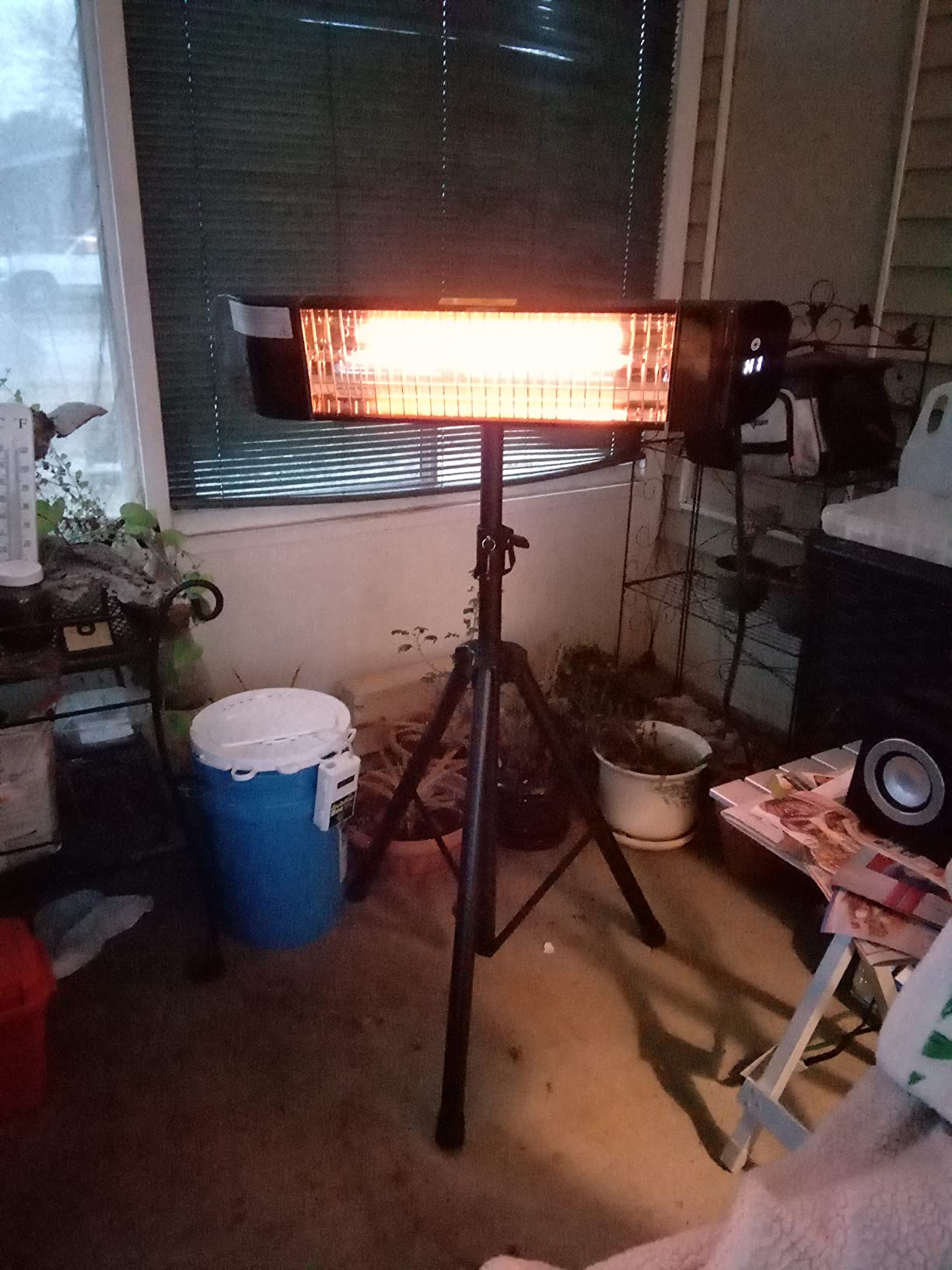 Paraheeter Outdoor Electric Infrared Patio Heater, 1500W | Wall/Portable Tripod Mount, Outdoor/Indoor, Waterproof, Remote Control, Freestanding for Garage, Backyard, CSA Certified customer photo 1