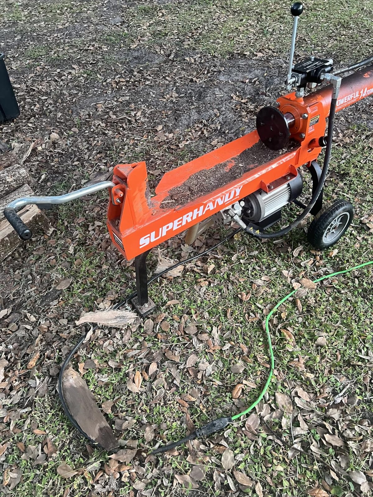 SuperHandy Hydraulic Log Splitter, 14 Ton, Portable Firewood Splitter | for firewood, cabins and seasonal wood prep; auto-return ram helps keep splitting cycles moving customer photo 1