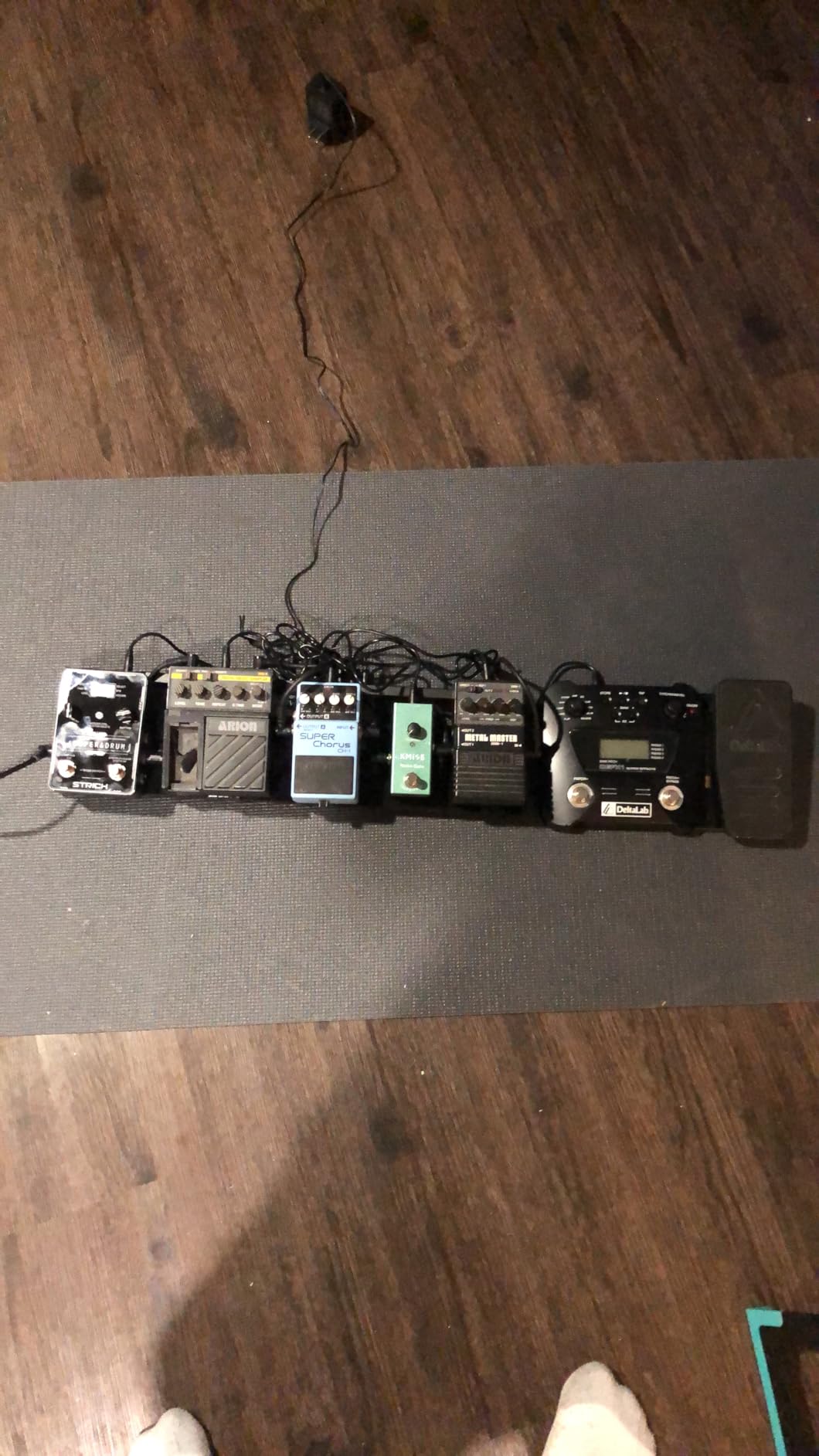 AKLOT Guitar Pedal Board with Built-in Power Supply Guitars Effect Pedalboard Aluminium Alloy Power Supply 19