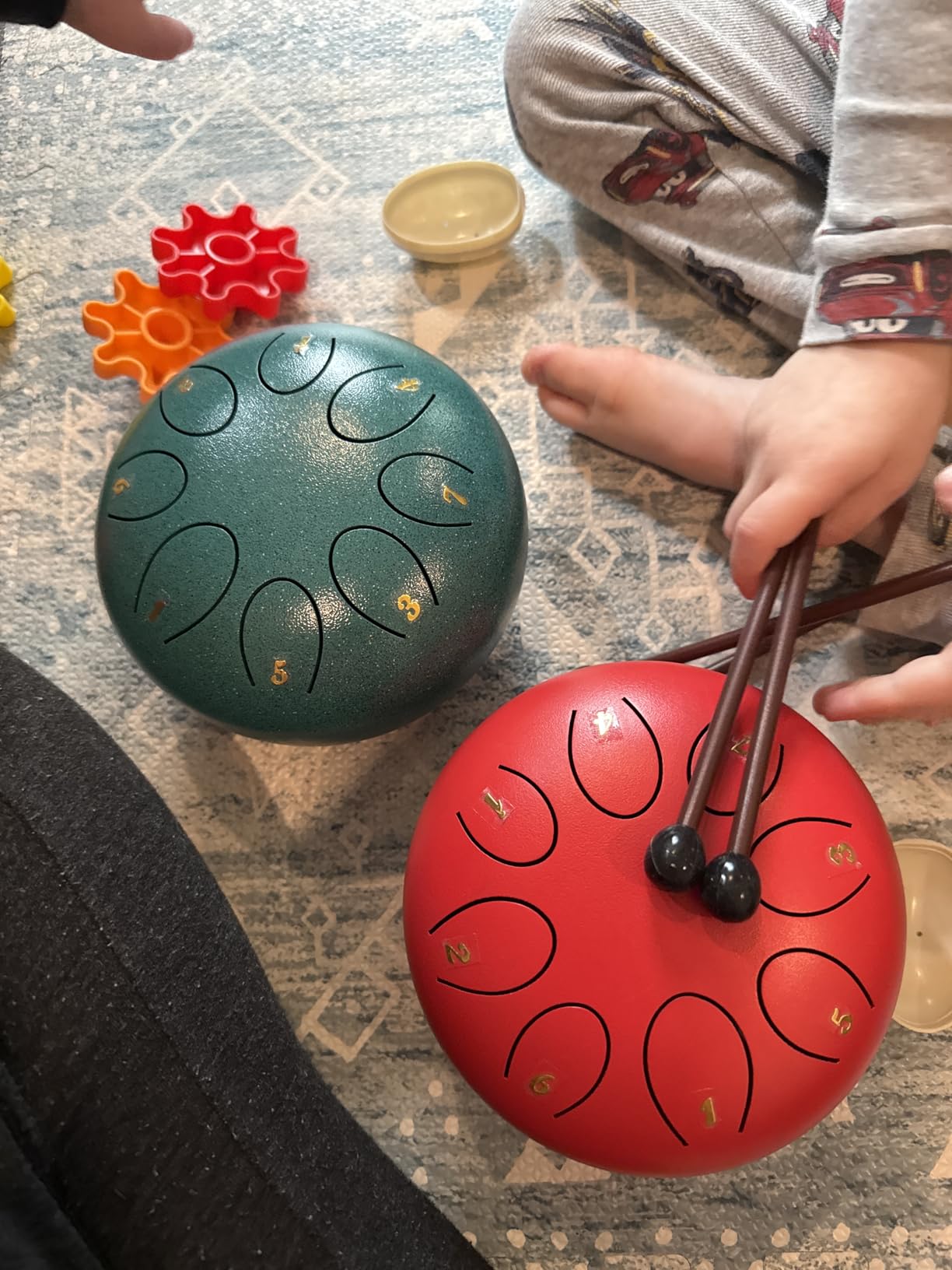 REGIS Steel Tongue Drum 6 Inch 8 Notes, Rain Drum Style Calming Percussion Instrument for Relaxation & Meditation, Musical Gift for Adults & Beginners(malachite) customer photo 1