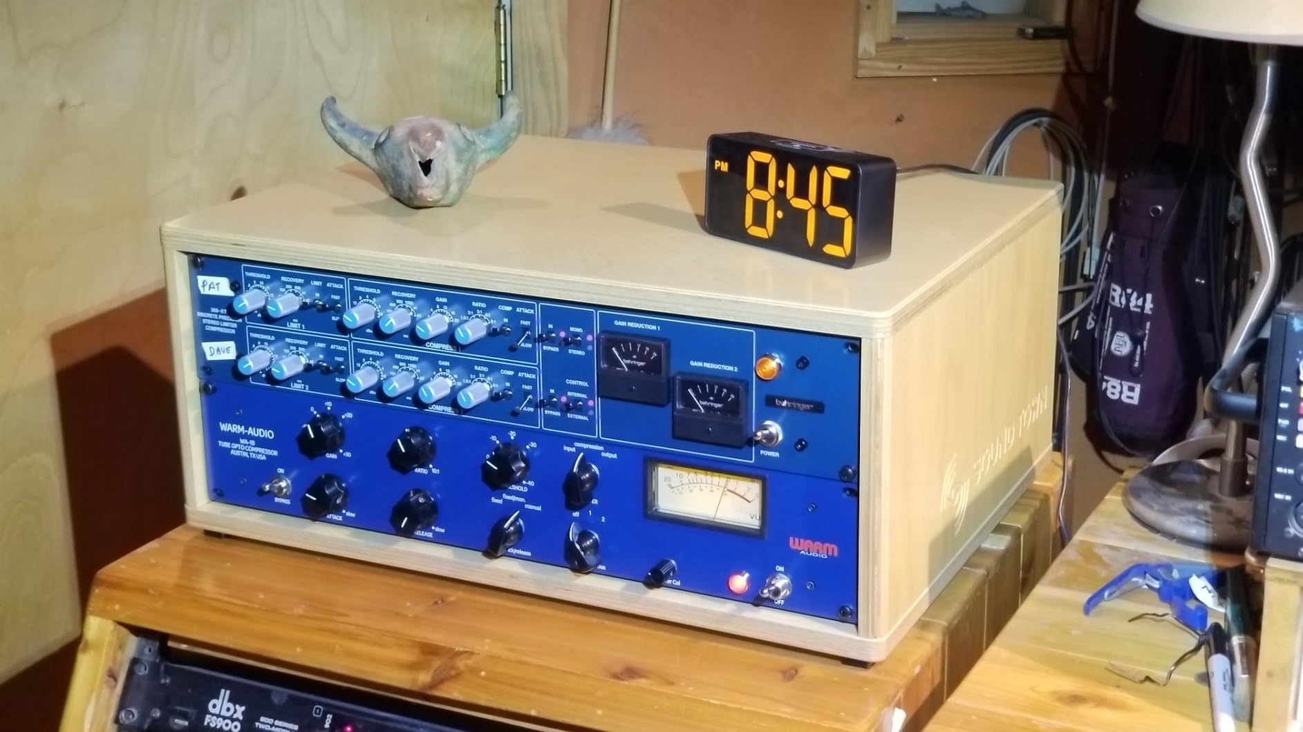 Sound Town DIY 4U Studio Rack with Baltic Birch Plywood, Golden Oak (SDRK-Y4) customer photo 1