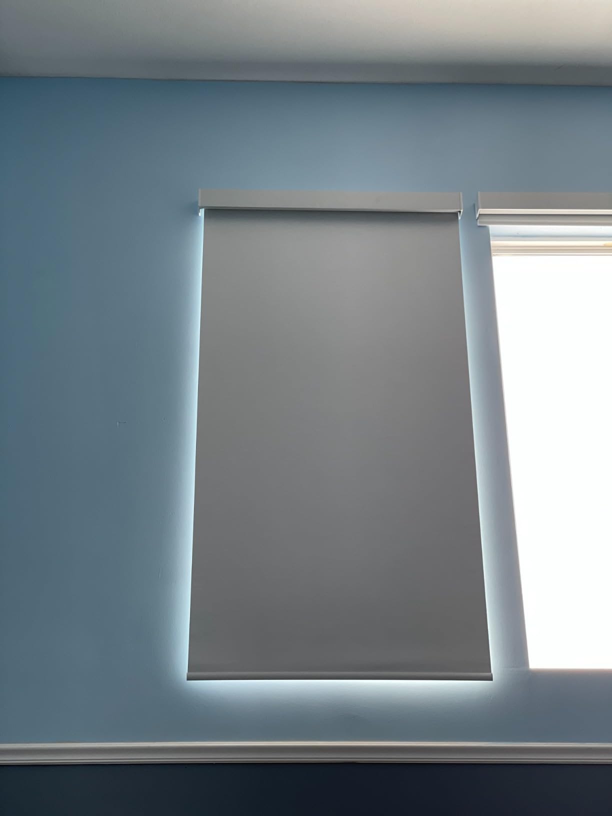 SmartWings Motorized Roller Shades, 100% Blackout, Gentle White | Automatic Blinds for Indoor Windows, Works with Alexa Google Apple Home, Remote & App Control,Solar/USB Charging,Custom Size customer photo 2