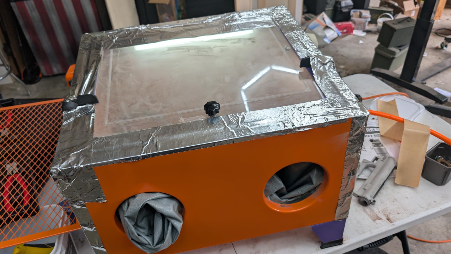 25 Gallon Bench Top Air Sandblasting Cabinet | Heavy Duty Steel, Sand Blaster with Blasting Gun & 4 Nozzles, 40-80 PSI, Portable, For Paint, Rust, Stain Removal customer photo 2