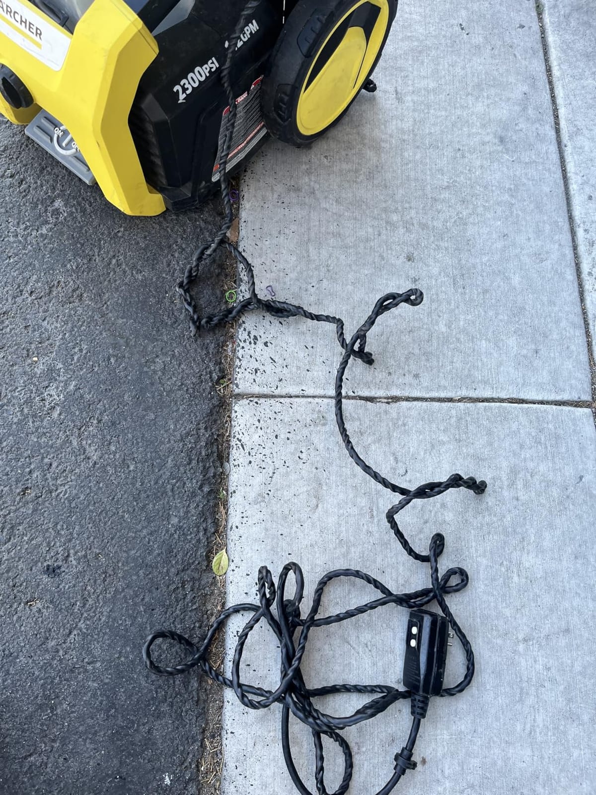 Karcher K2300PS Electric Pressure Washer, CETA Certified, 4 Spray Nozzles, Detergent Tank, Hose Reel, 1.2 GPM customer photo 1