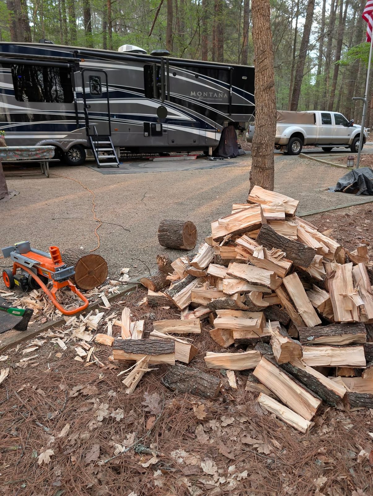 YARDMAX YS0650 6.5 Ton Electric Log Splitter customer photo 1